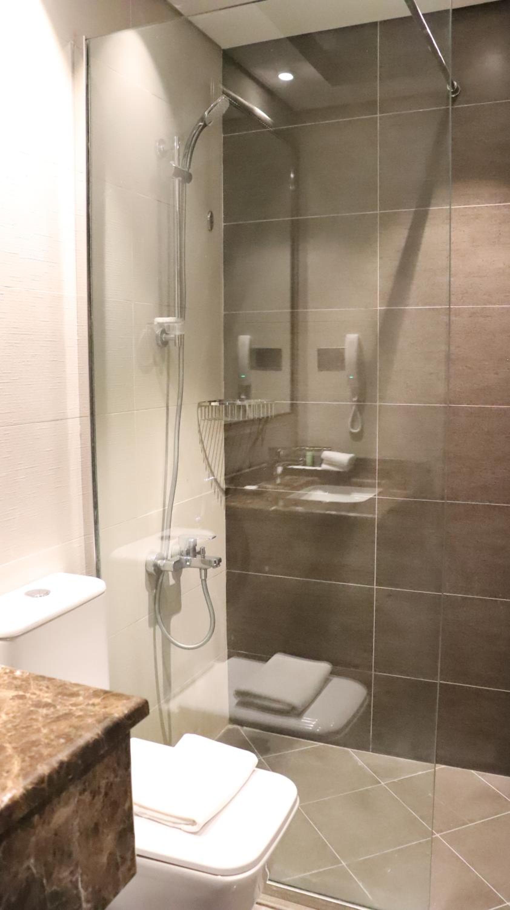 Al Riyadh Hotel Apartments, Abu Dhabi, photo 3