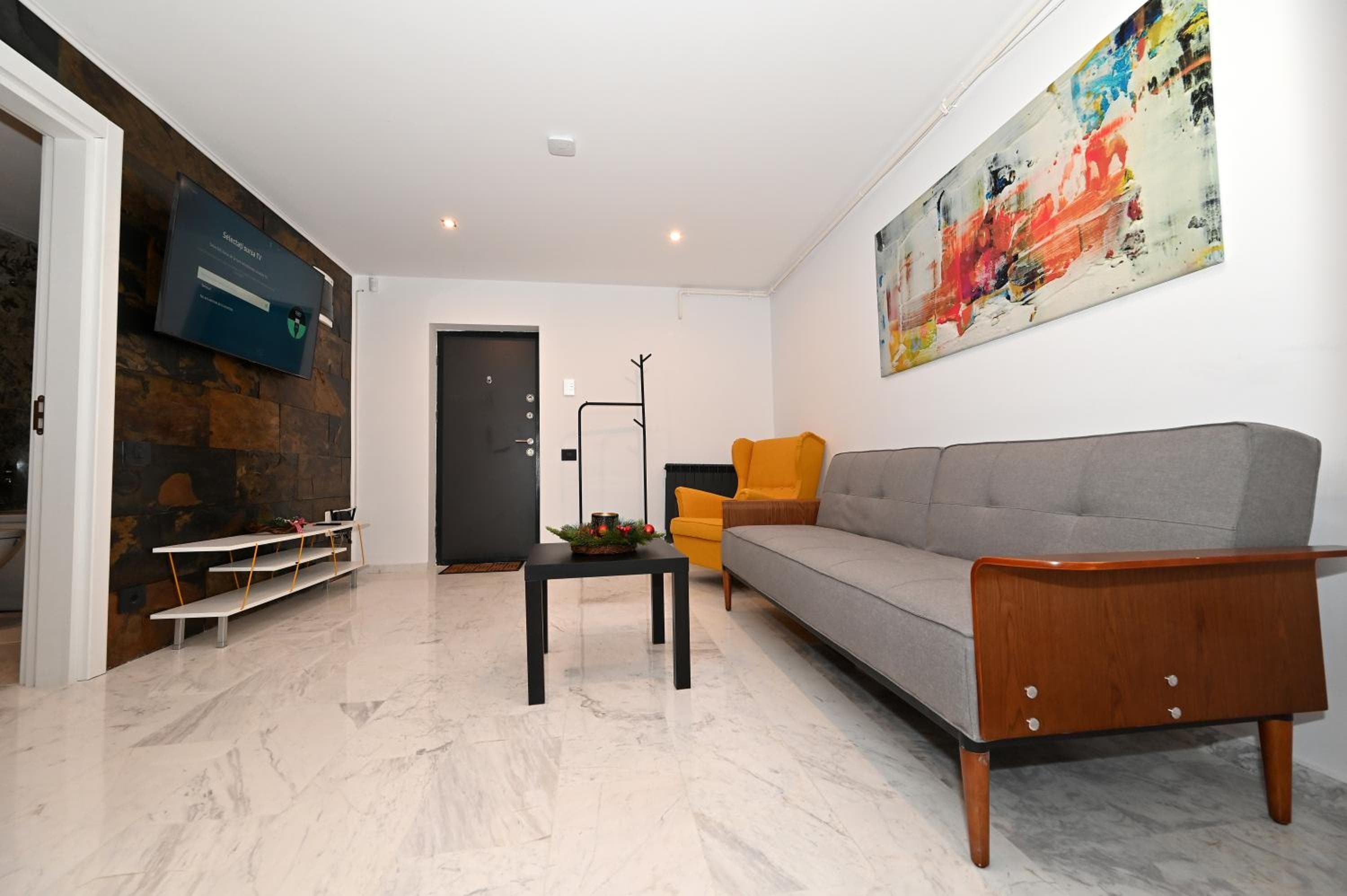 R&B Apartments, Predeal, photo 3