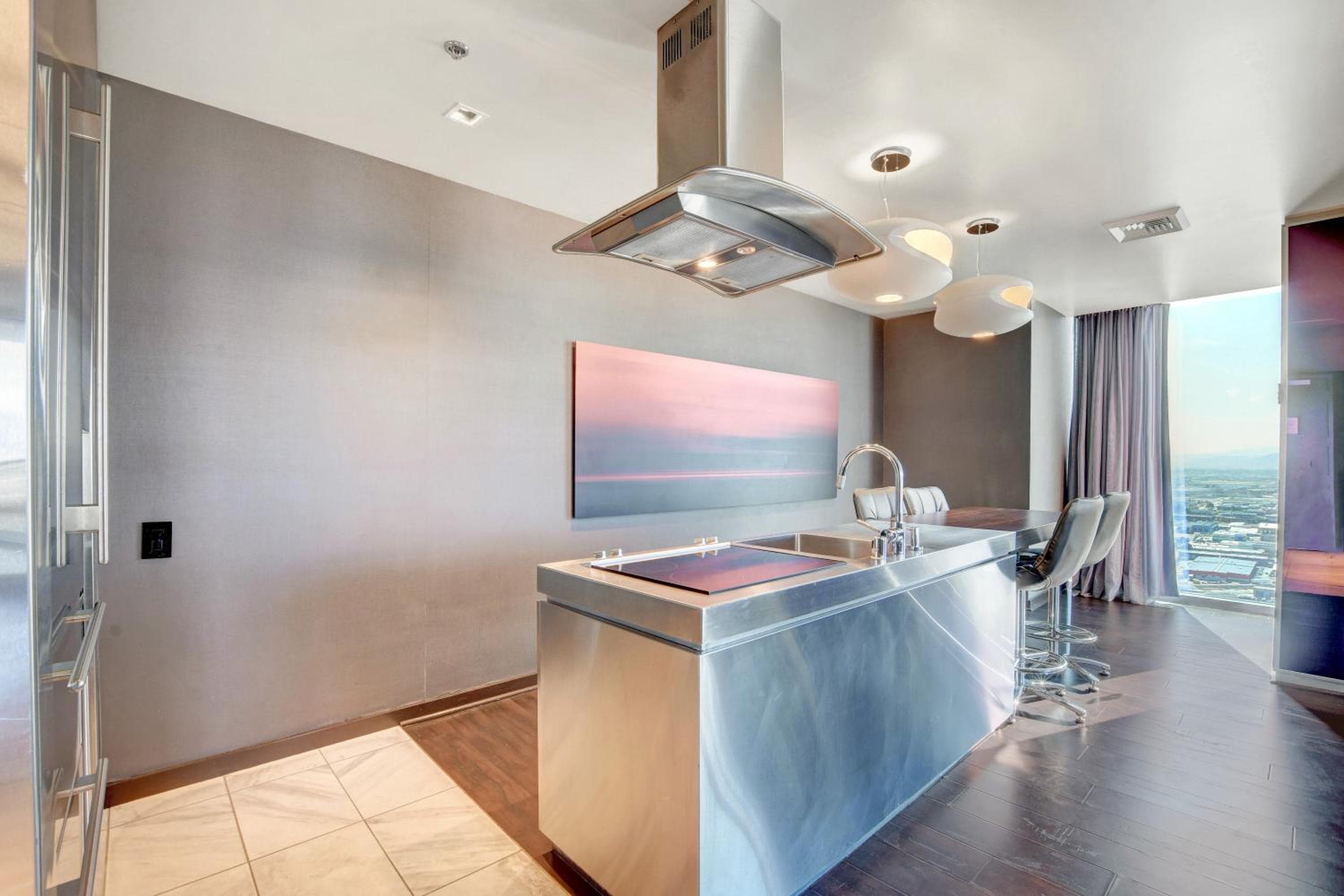 Private Luxury Panoramic Suite at Palms Place, Las Vegas, photo 2