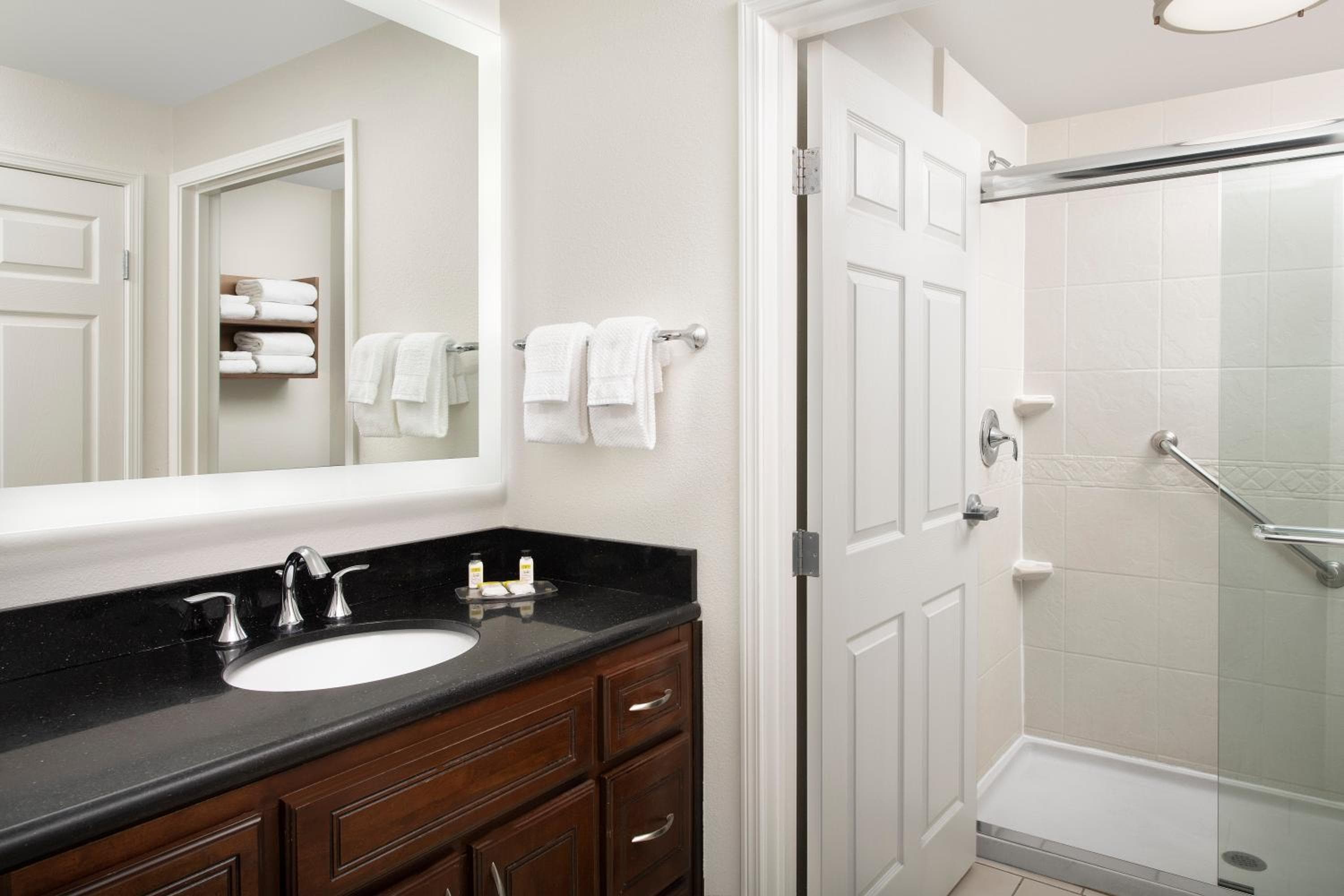 Staybridge Suites North Charleston by IHG, Charleston, photo 6