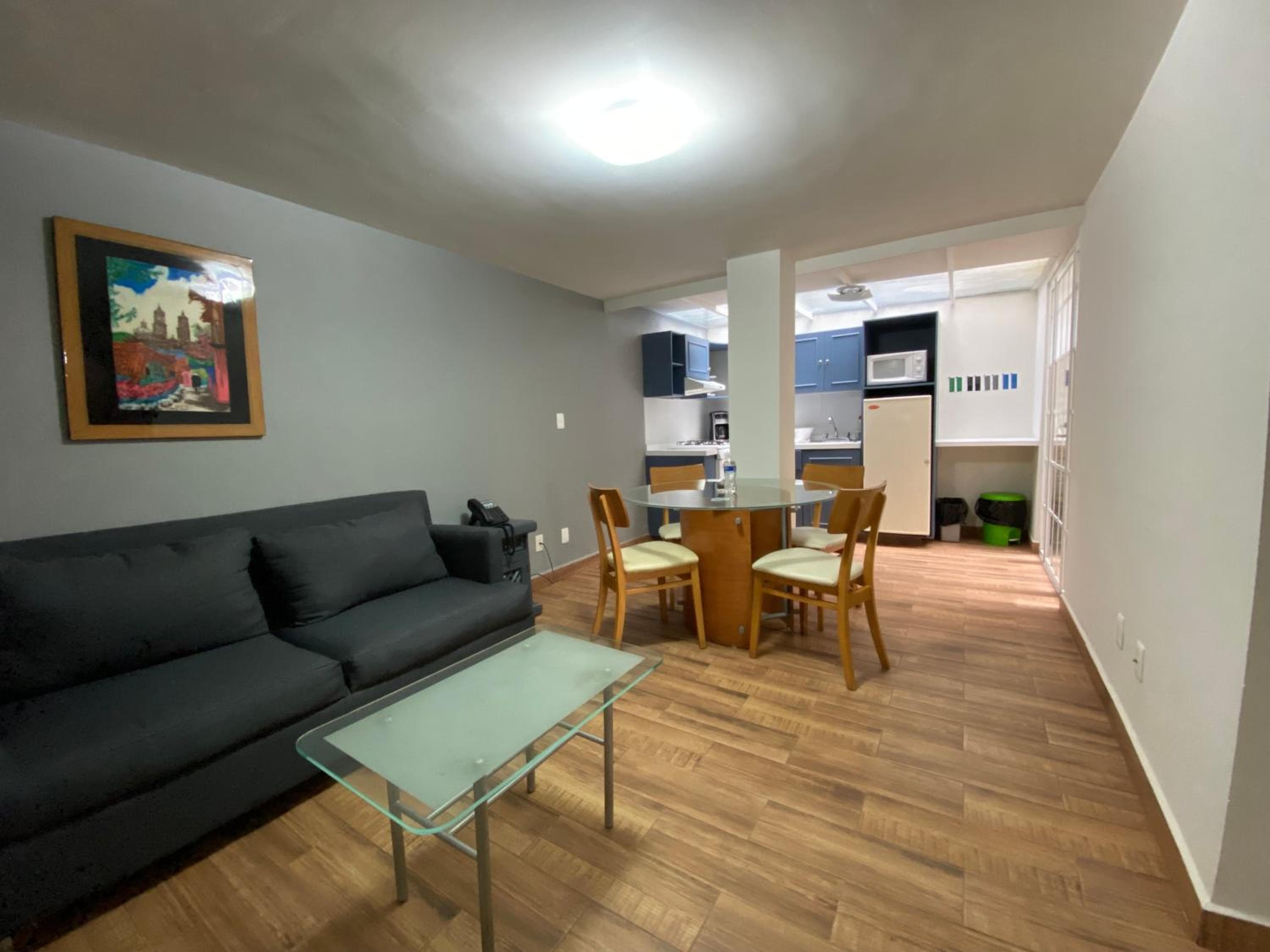 Grupo Kings Suites - Bosques de Duraznos 78, Mexico City, photo 2