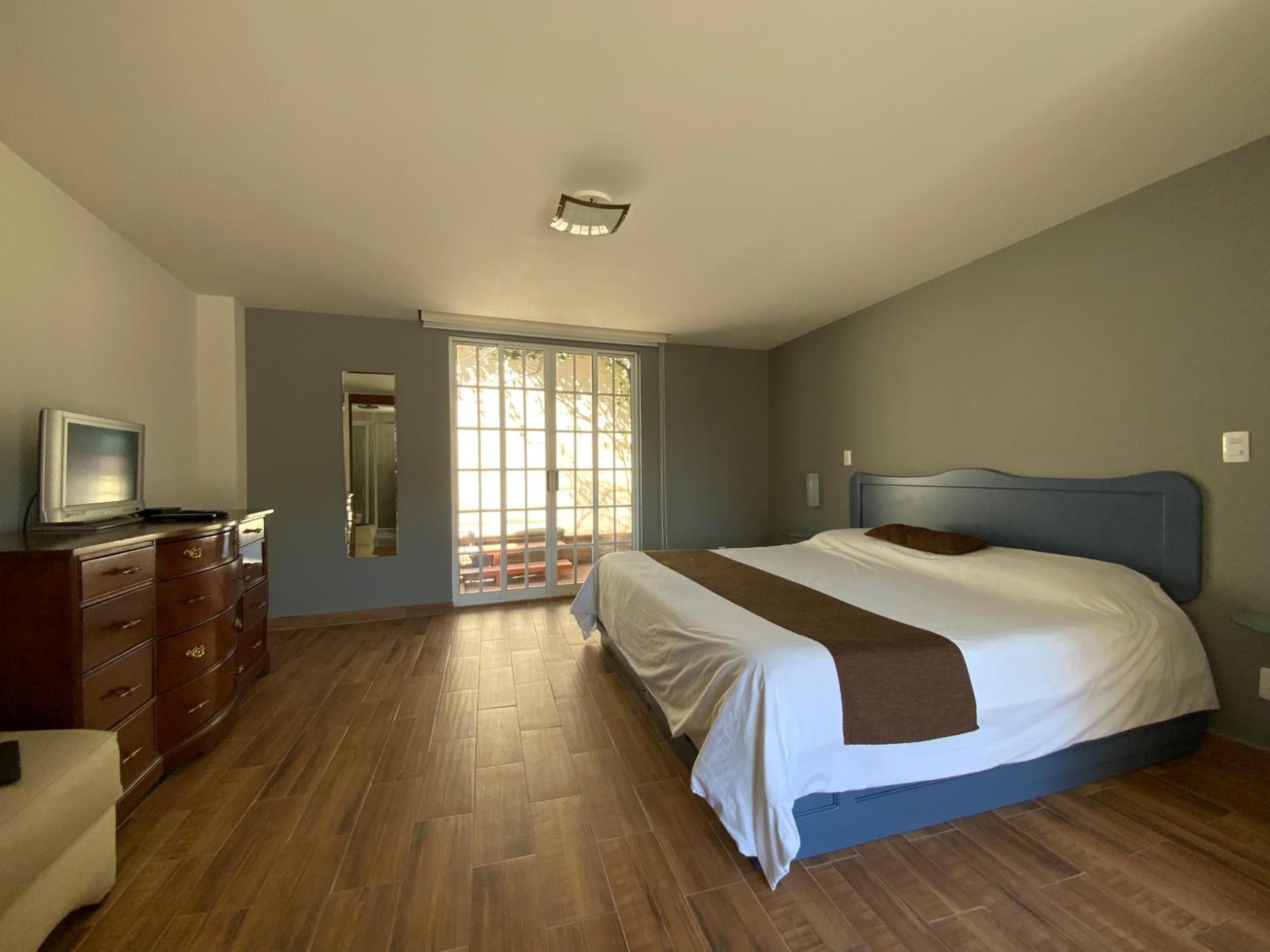 Grupo Kings Suites - Bosques de Duraznos 78, Mexico City, photo 4