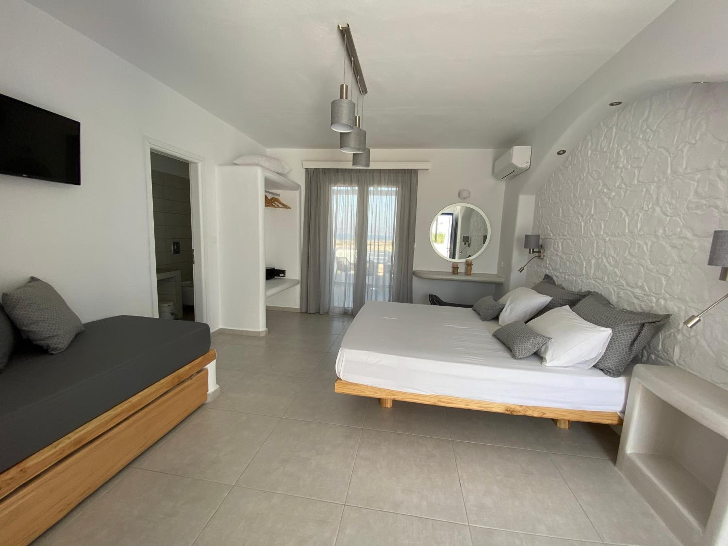 Nikoletta Studios, Agios Prokopios, photo 4