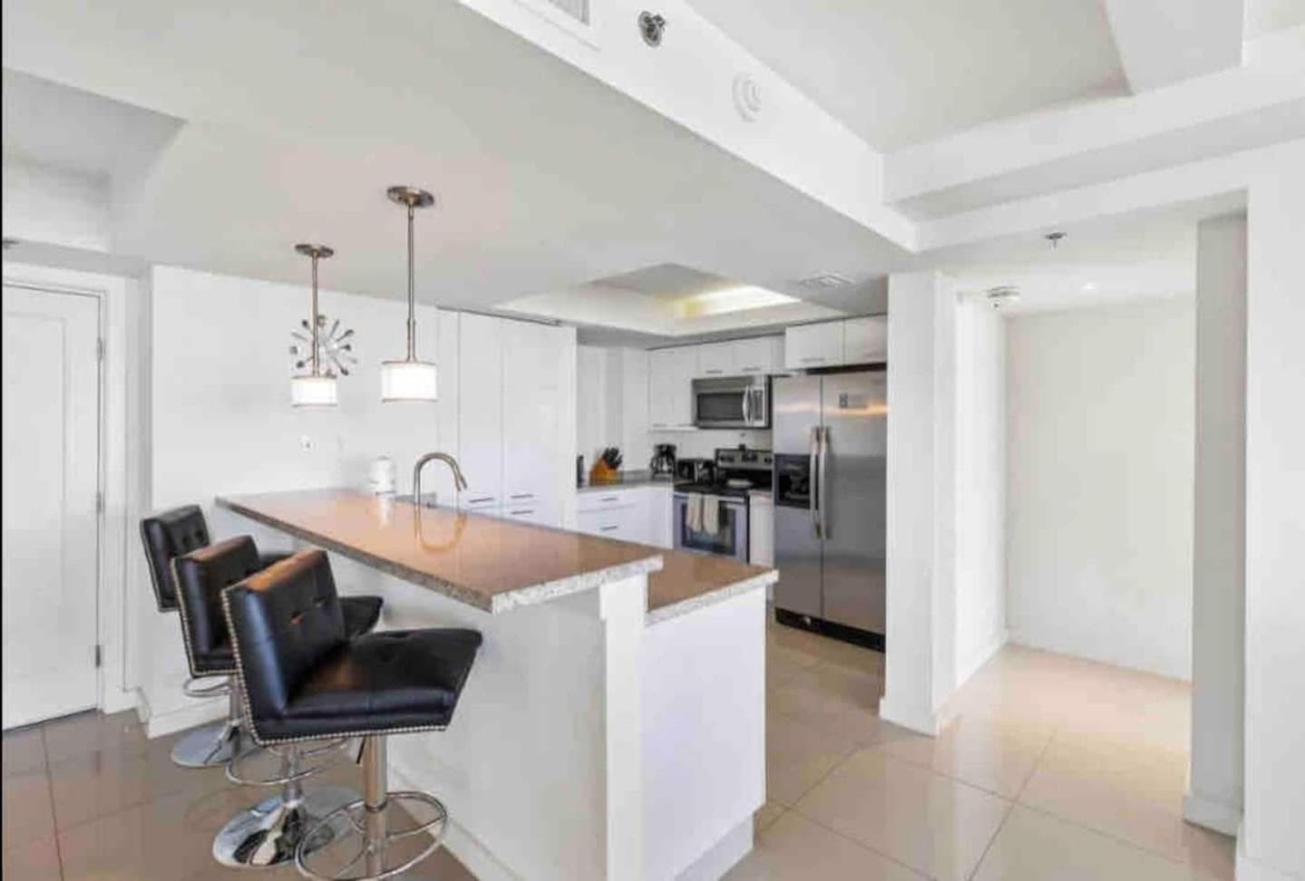 Bahia Mar Solare Tower 6th floor Oceanview Condo 3bd 3ba w Pools, South Padre Island, photo 3