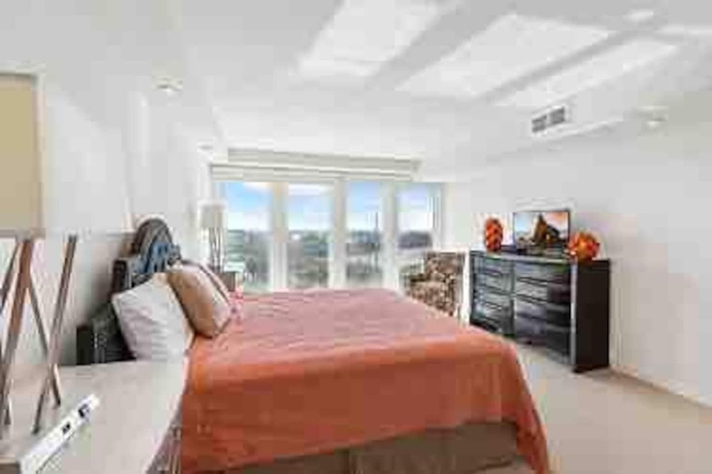 Bahia Mar Solare Tower 6th floor Bayview Condo 2bd 2ba with Pools, South Padre Island