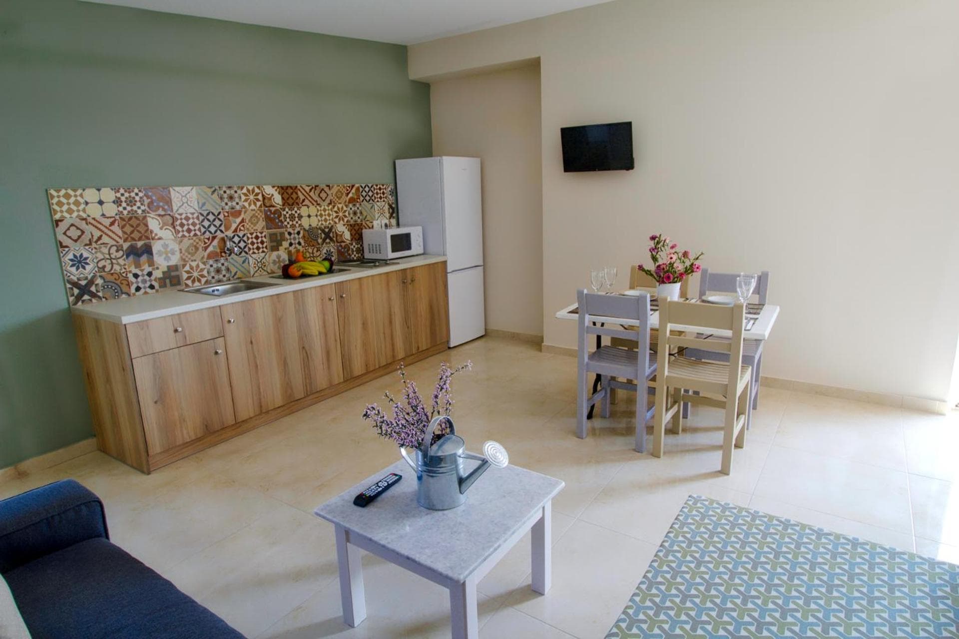 Two Brothers Studios & Apts, Kalamaki, photo 2