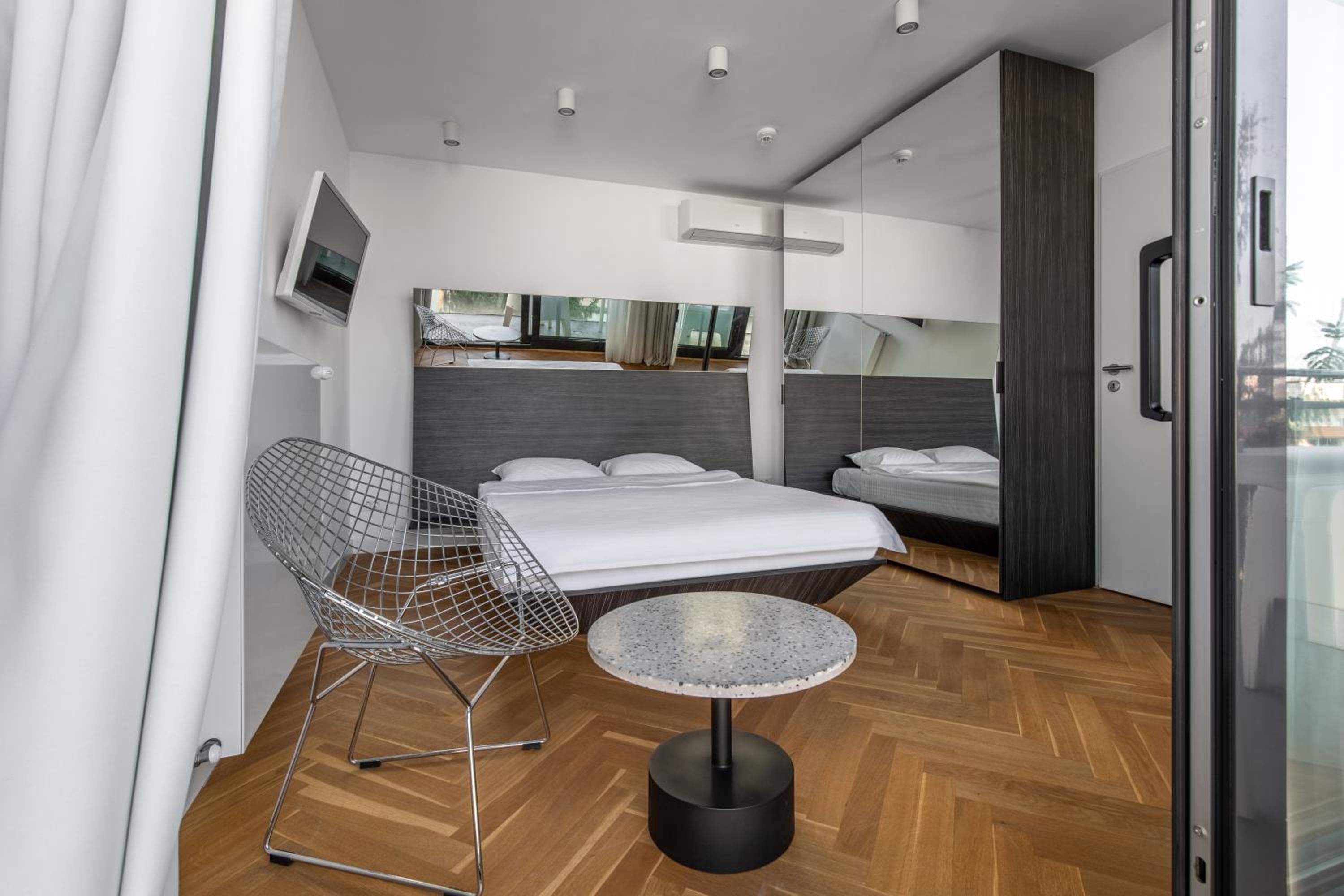 Aparthotel Blend City Center, Bucharest, photo 6
