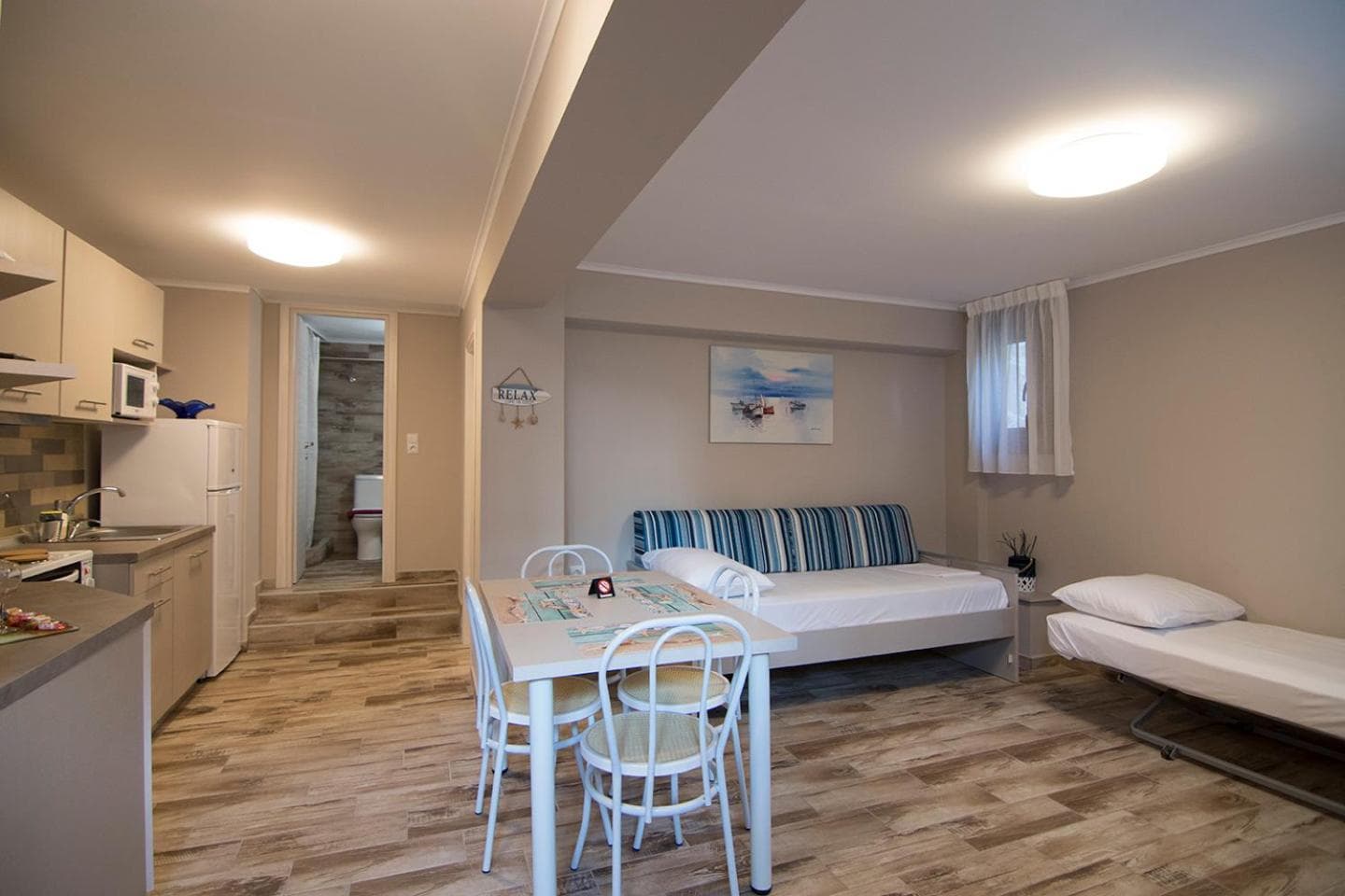 Amaranti Luxury Apartments, Nea Vrasna, photo 3