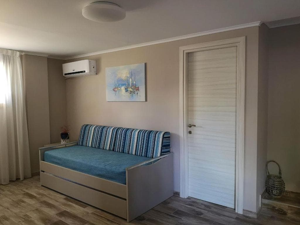 Amaranti Luxury Apartments, Nea Vrasna, photo 5