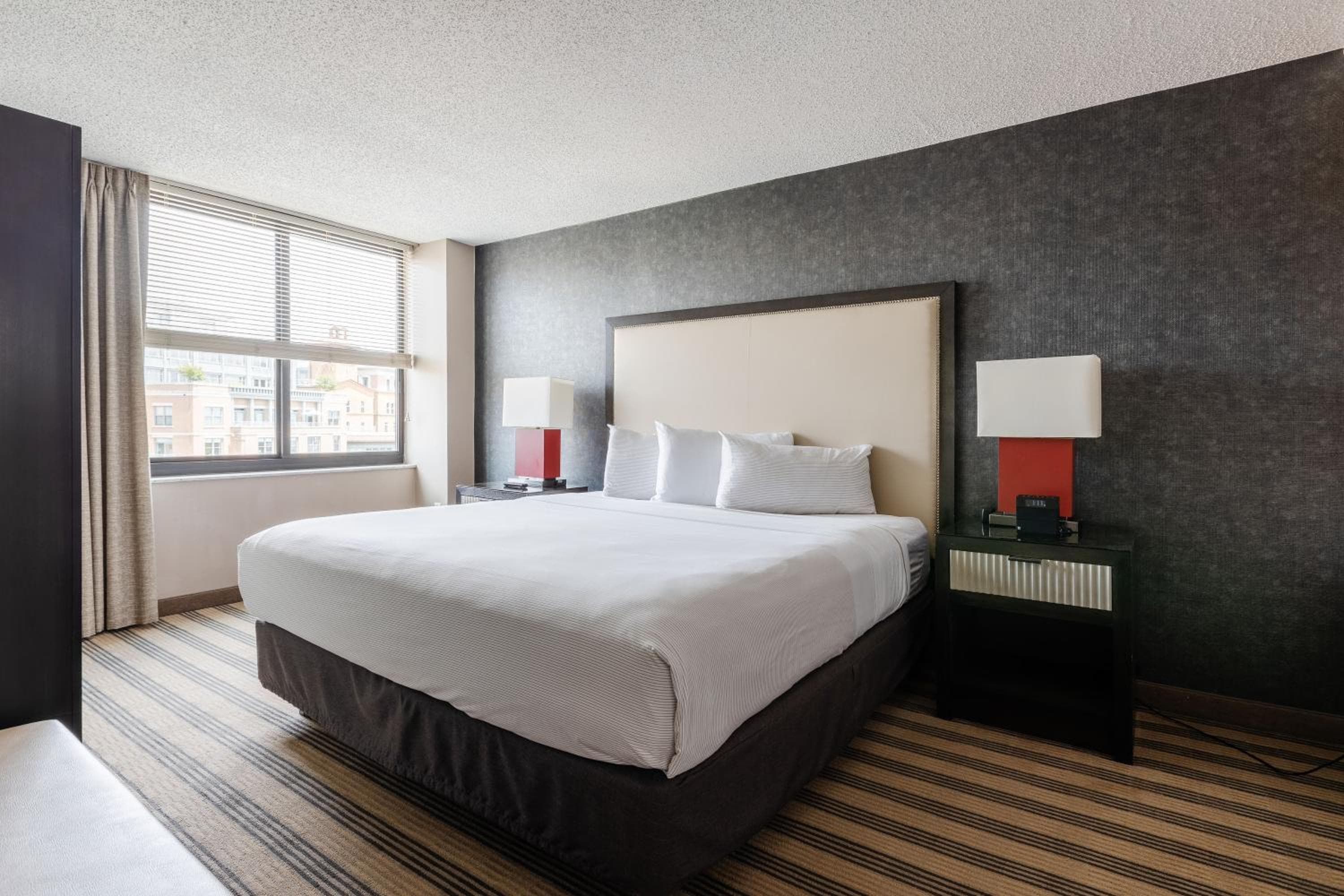 2500 Penn, a Placemakr Experience, Washington, photo 4