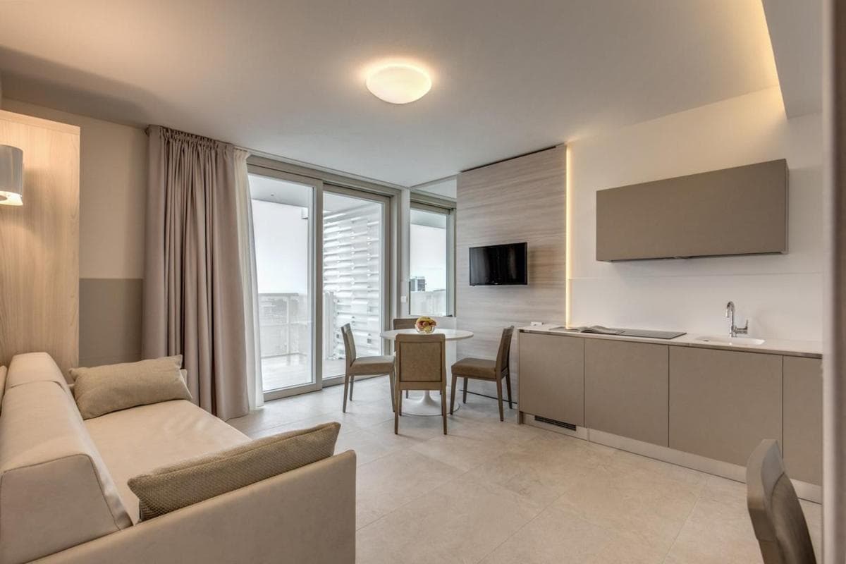 Sunrise Palace, Lido di Jesolo, photo 5