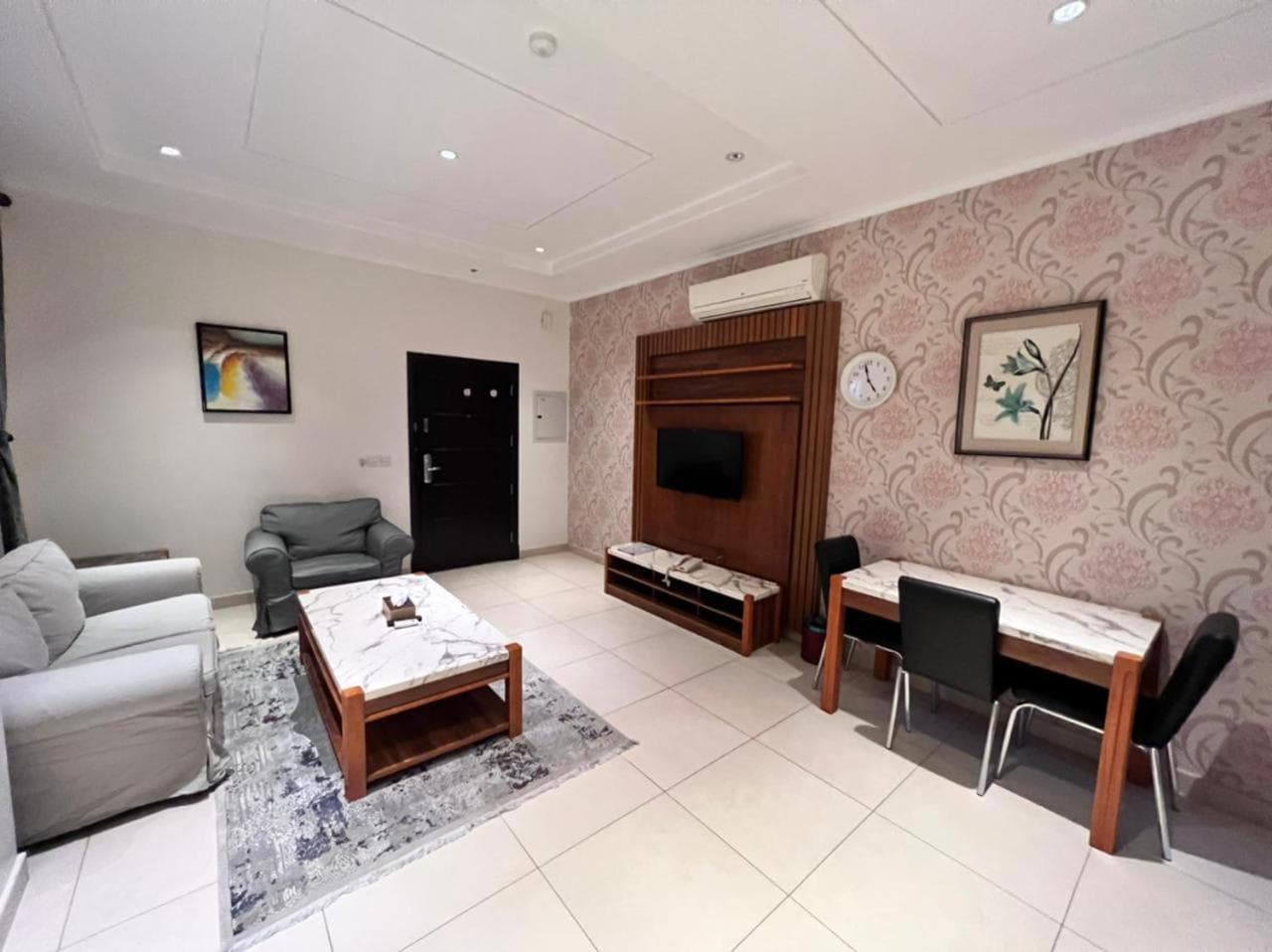 شقق حياة ان للوحدات السكنية المفروشة- شقق مخدومة, photo 3