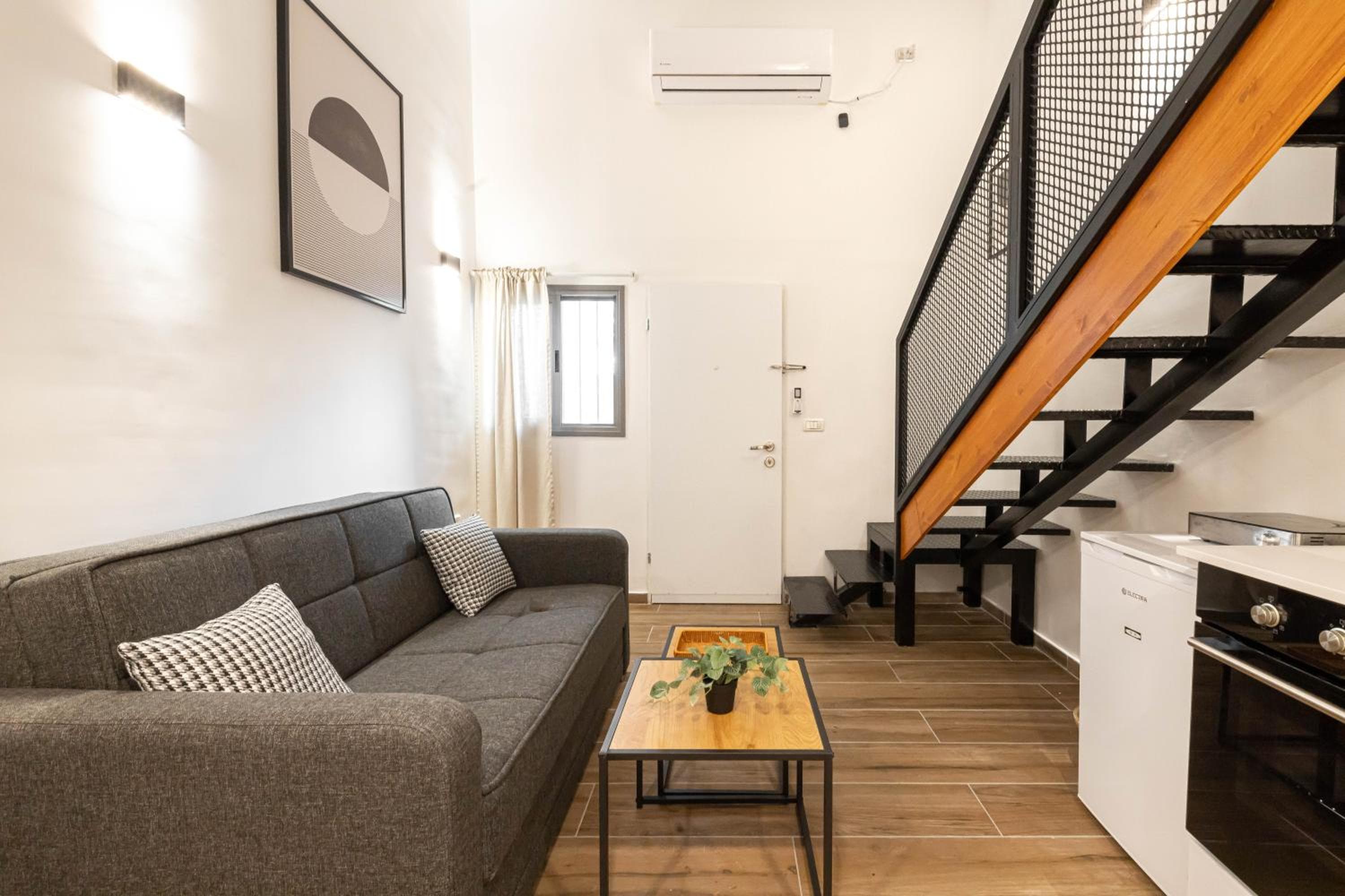 Cohens apartments, Jerusalem, photo 2