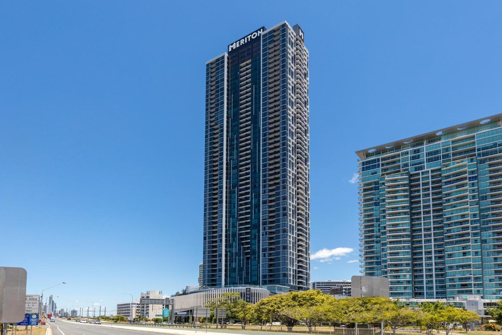 Meriton Suites Southport, Gold Coast