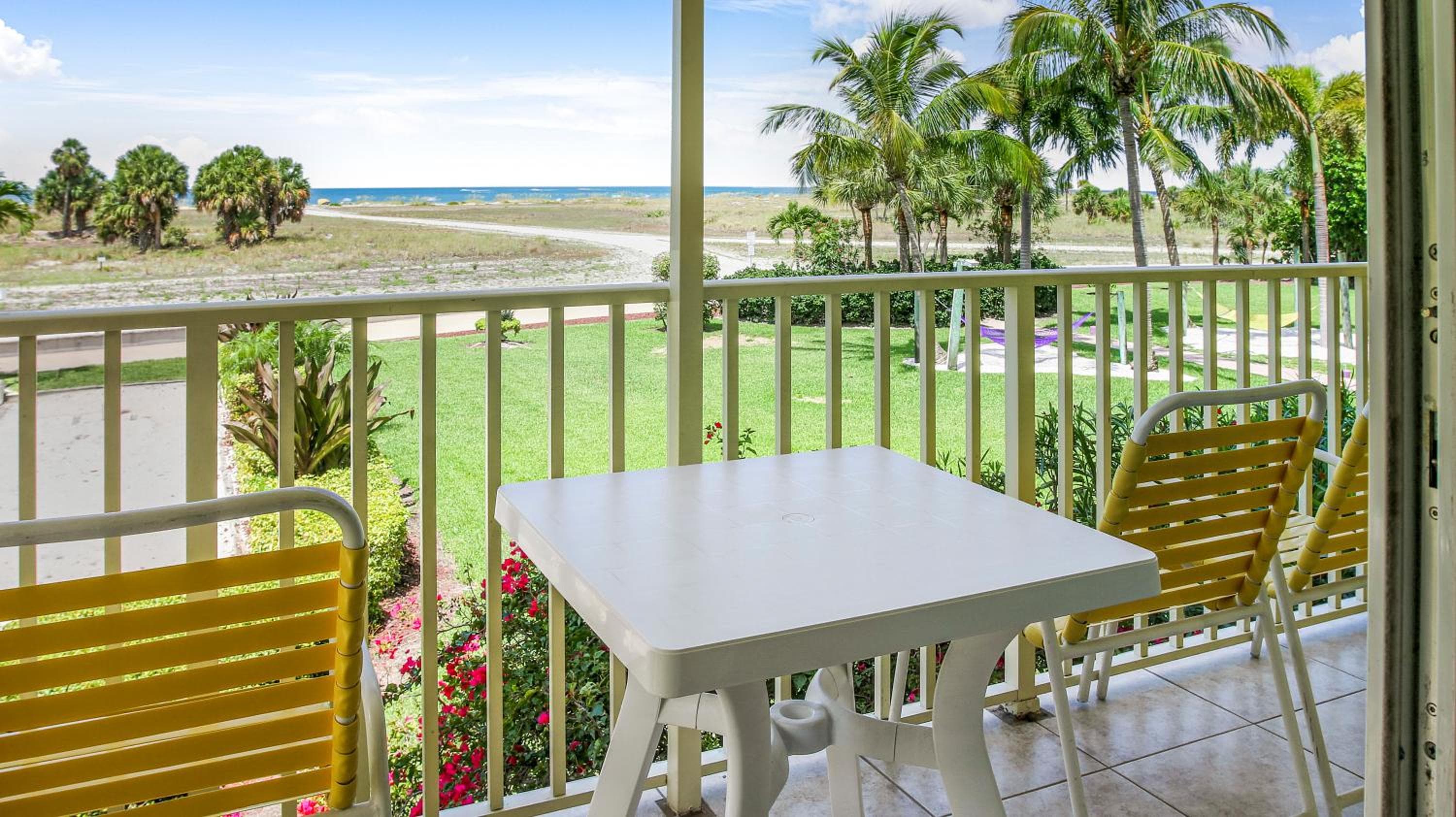 South Beach Oceanfront Resort, St Pete Beach, photo 3