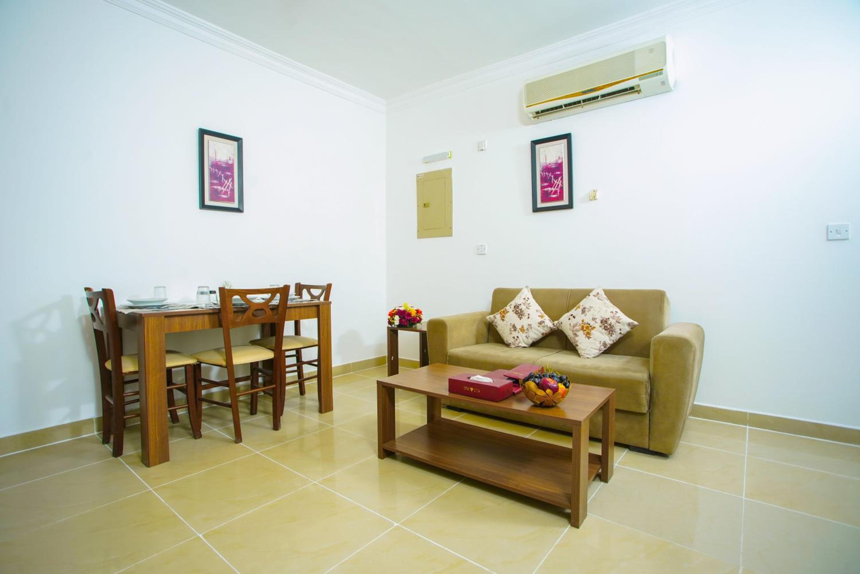 La Villa Inn Hotel Apartment, Doha, photo 2