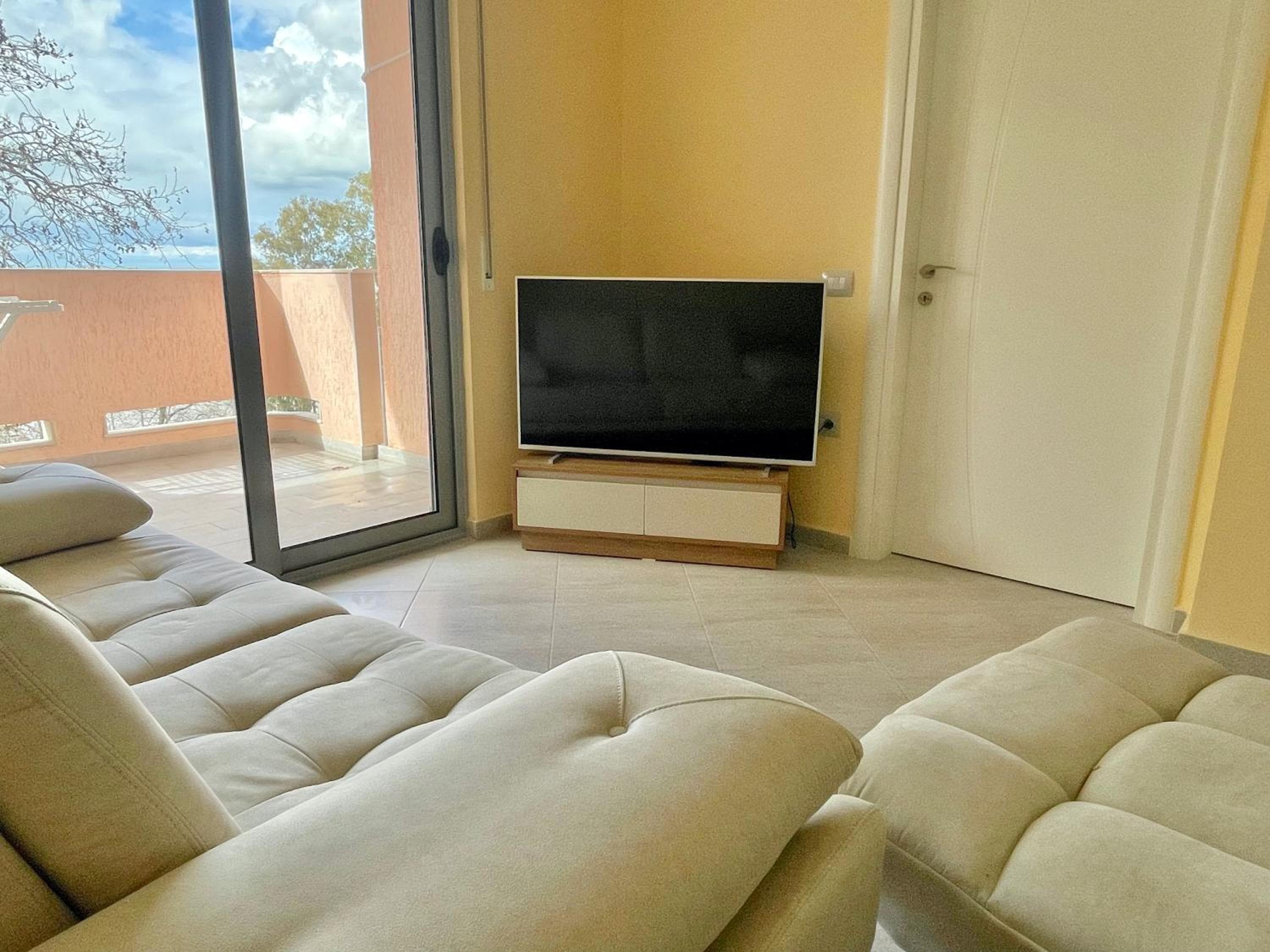 TOURISTS RESIDENCE, Vlorë, photo 2