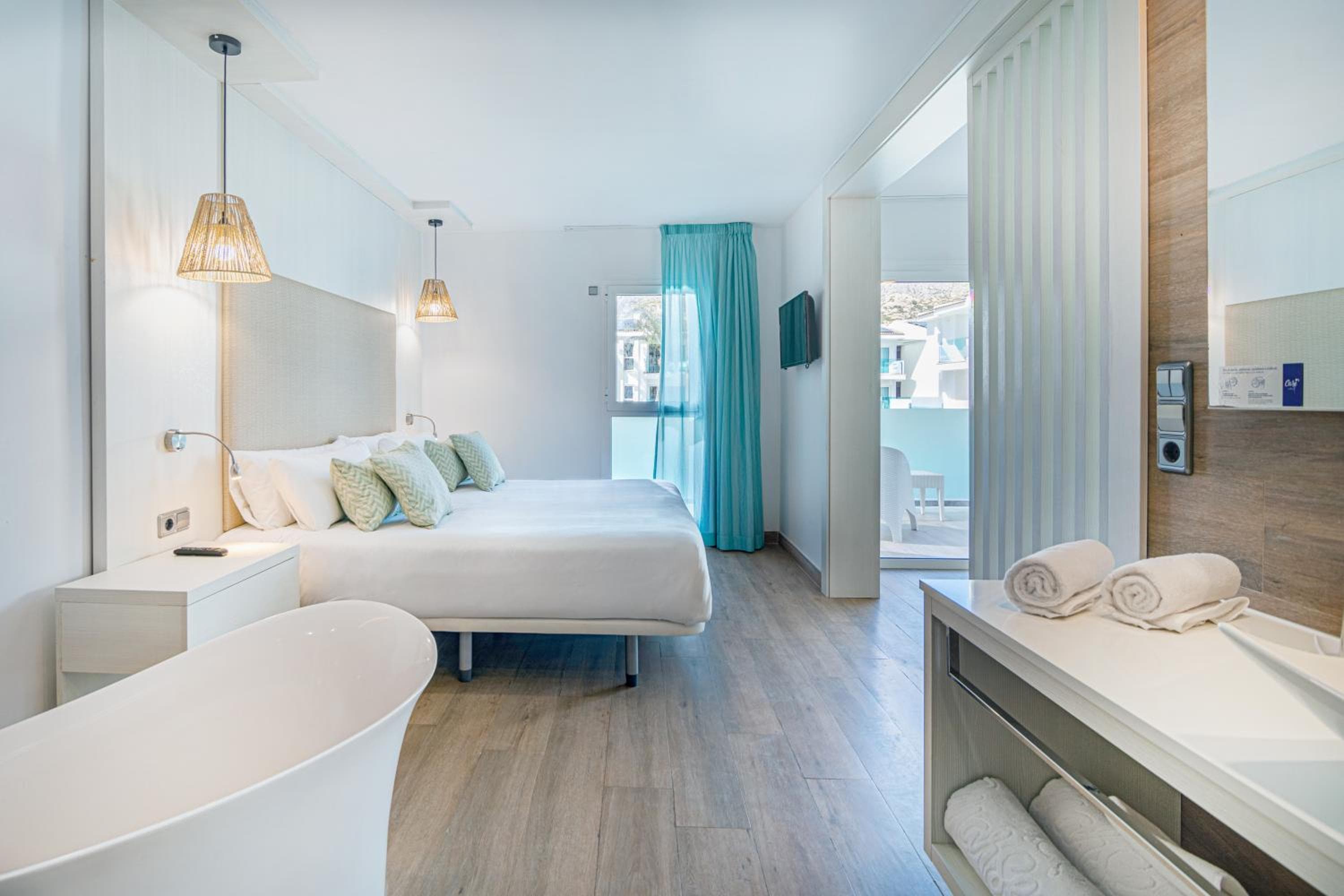 MarSenses Puerto Pollensa Hotel & Spa Adults Only, Port de Pollensa, photo 2