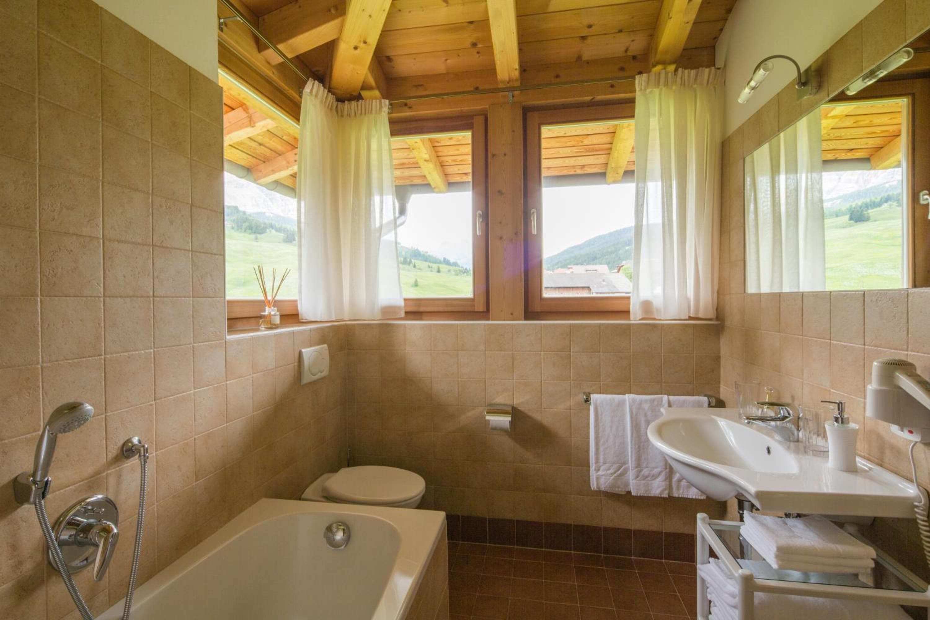 Appartamenti La Sajun & Les Viles, La Villa, photo 5