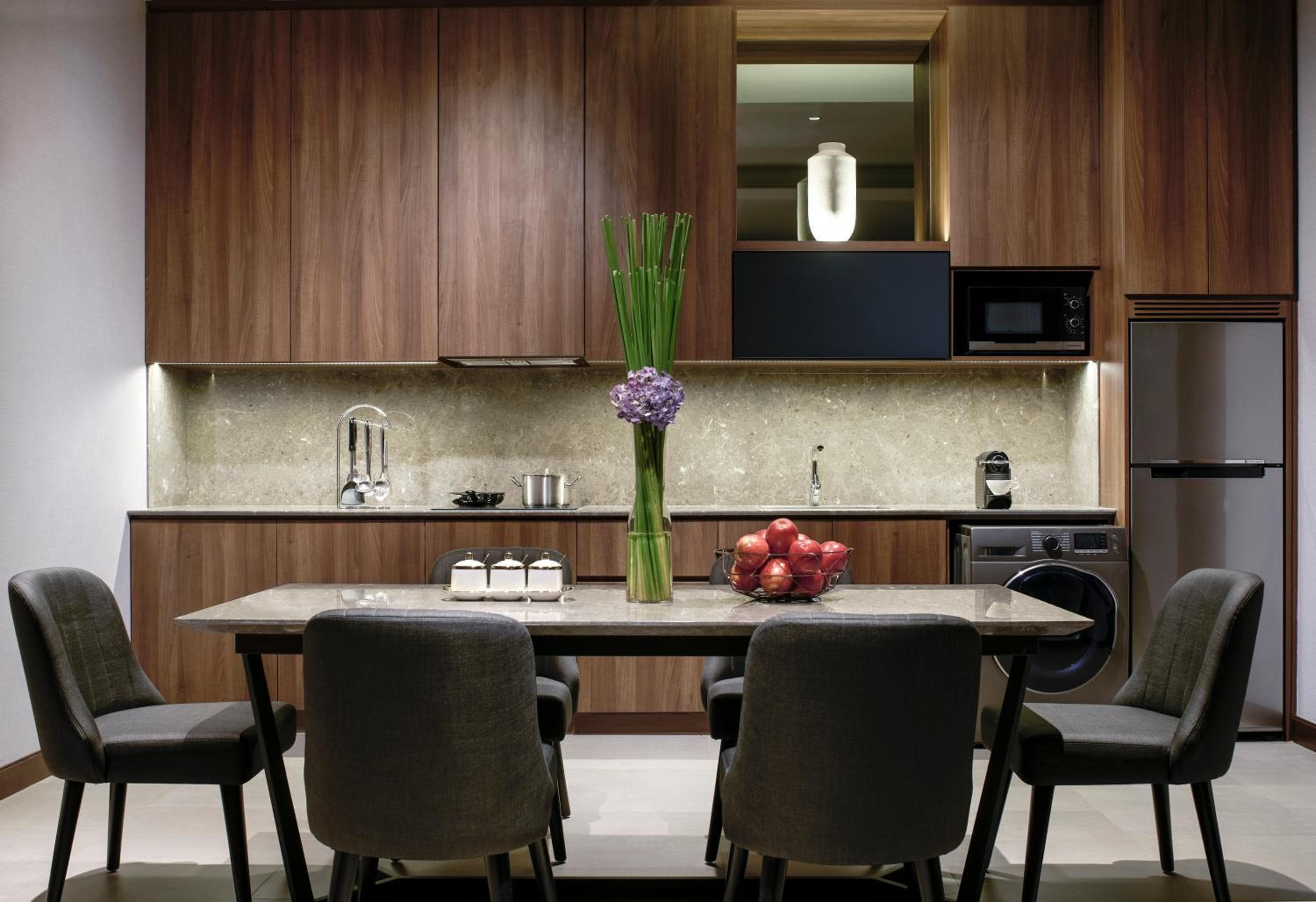Oakwood Premier Cozmo Jakarta, Jakarta, photo 3