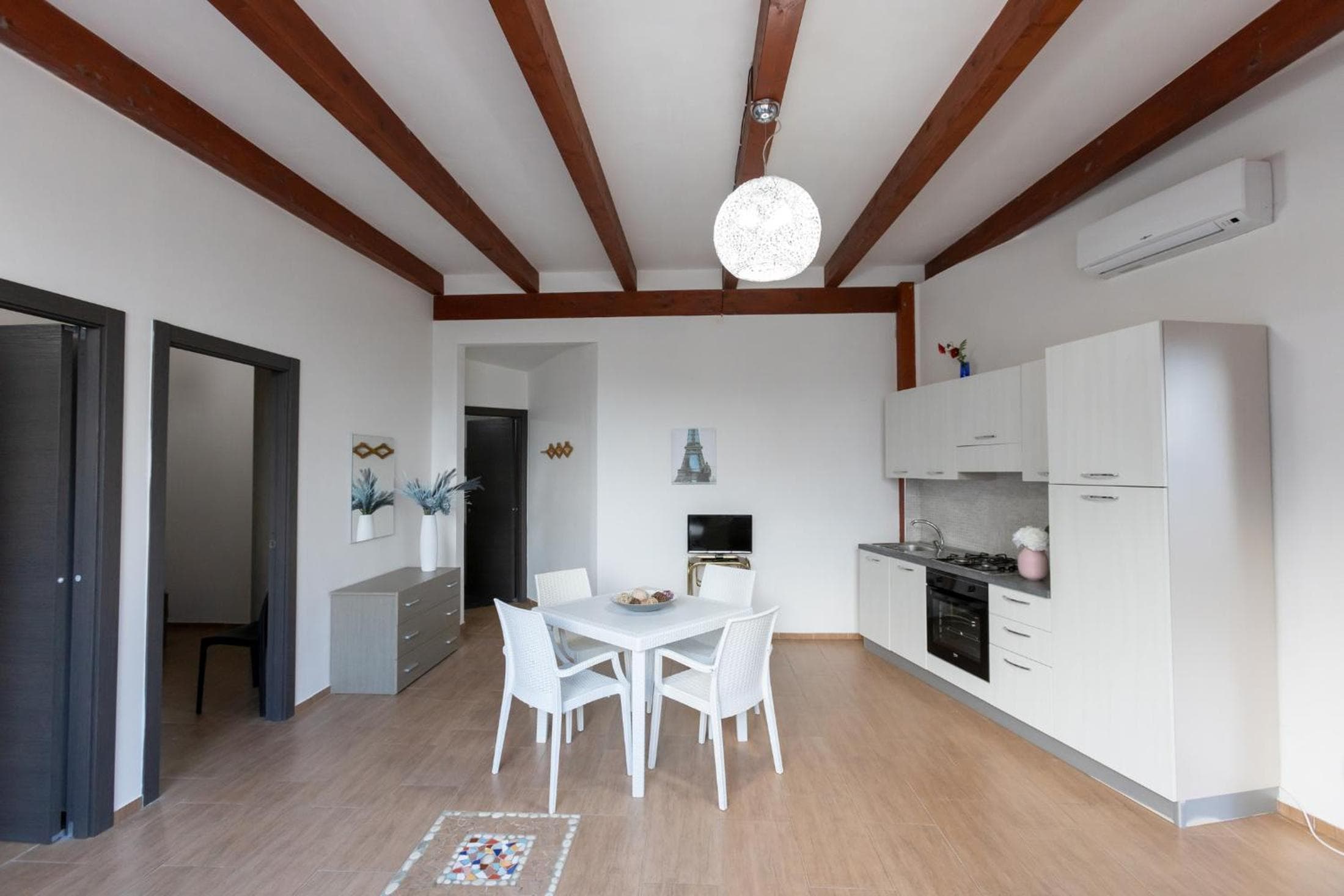 RESIDENCE EMARINE con SERVIZIO SPIAGGIA INCLUSO, Peschici, photo 4