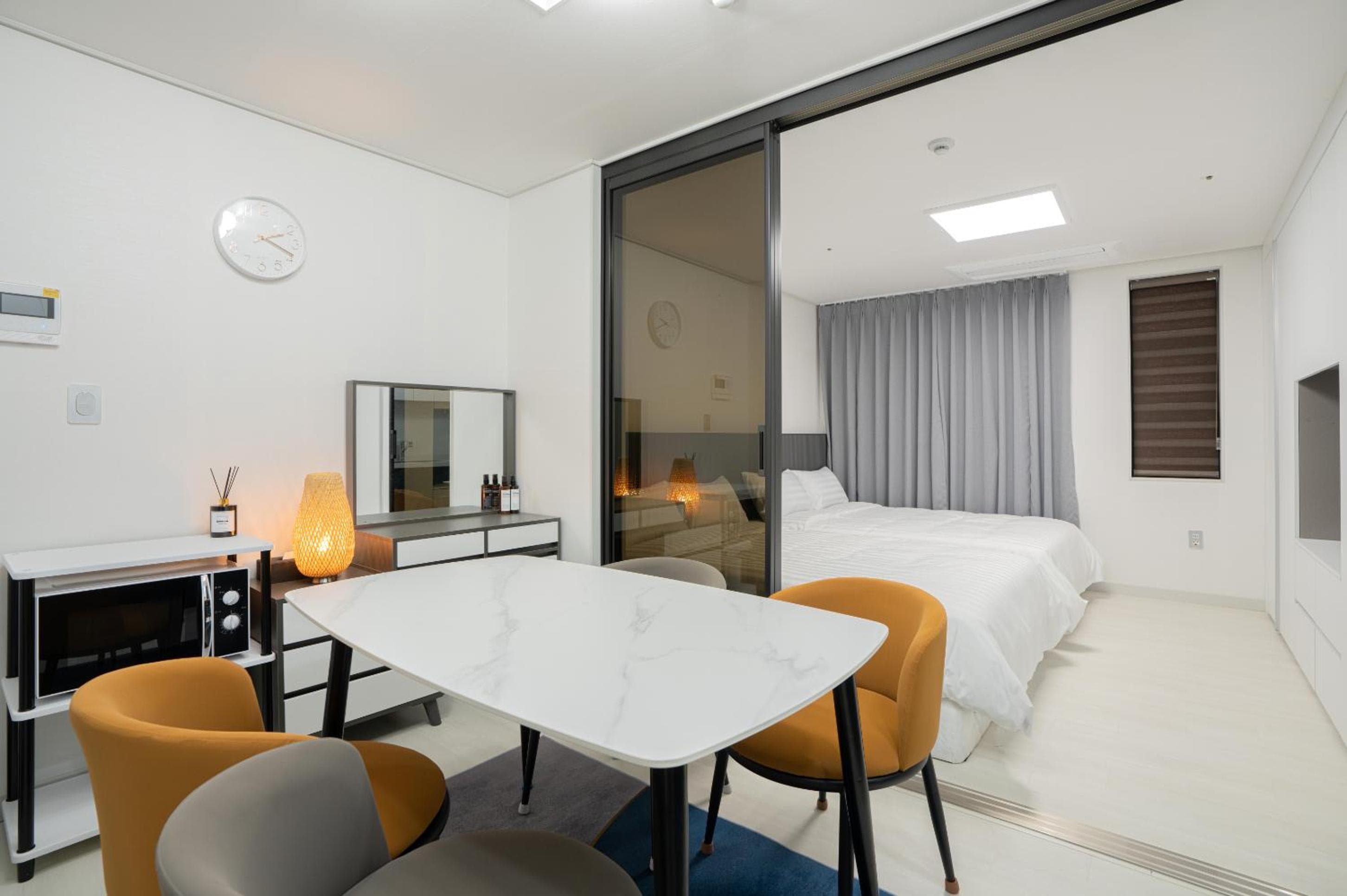 Jeju Seomun Residence Hotel, Jeju, photo 3
