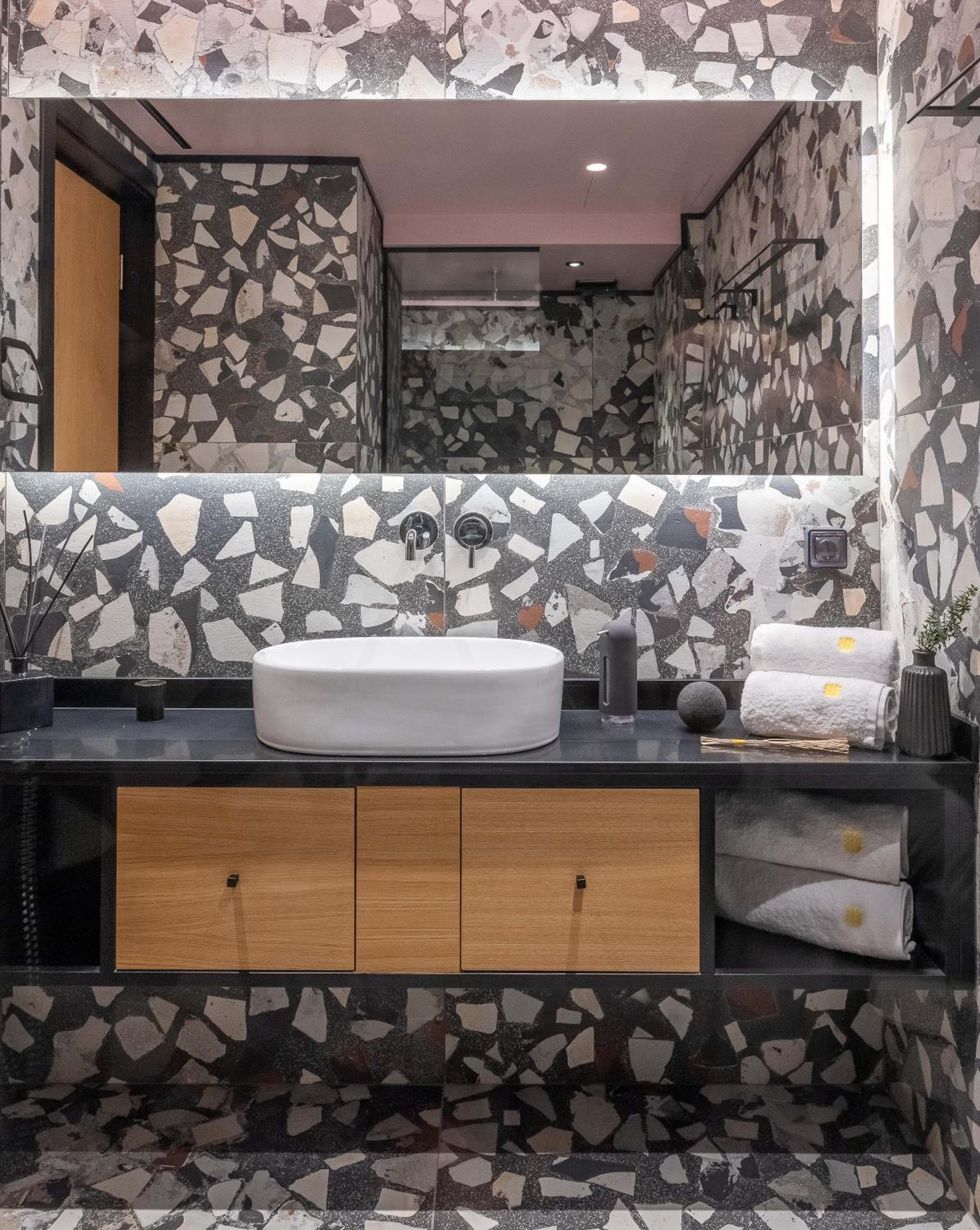 3 Pines Design Living, Heraklio Town, photo 4