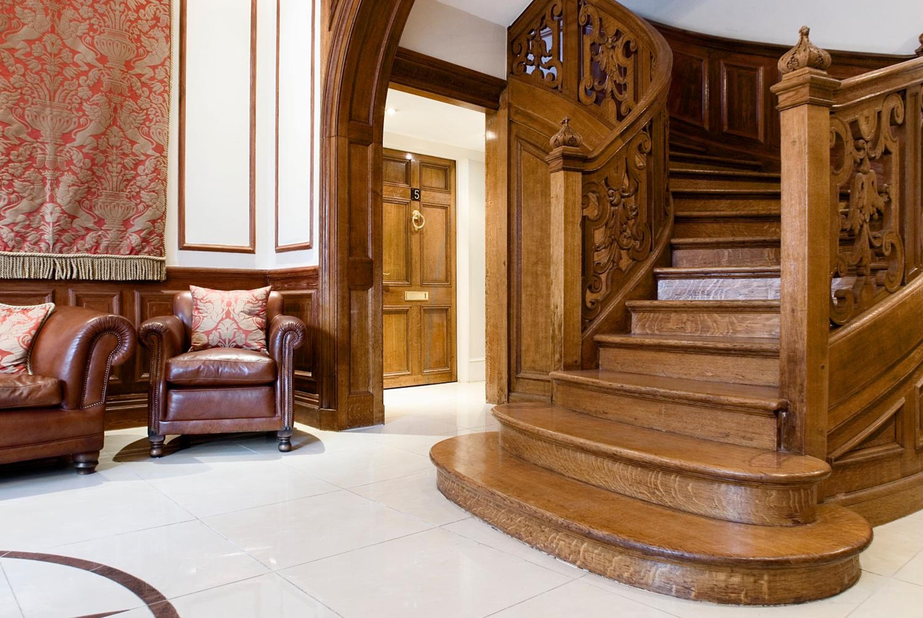 Chesham Court Knightsbridge, London, photo 3