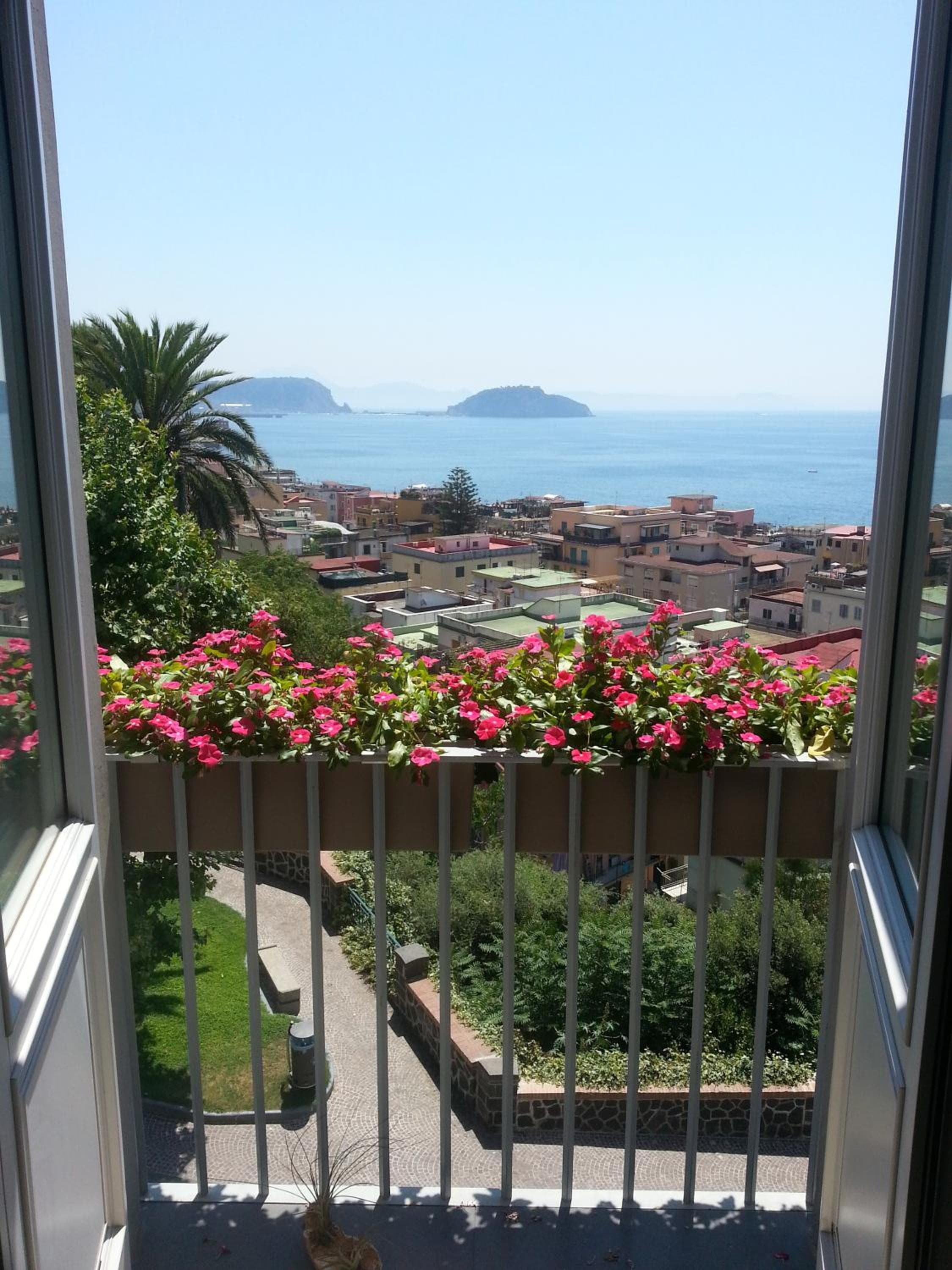 Villa Avellino Historic Residence, Pozzuoli, photo 3