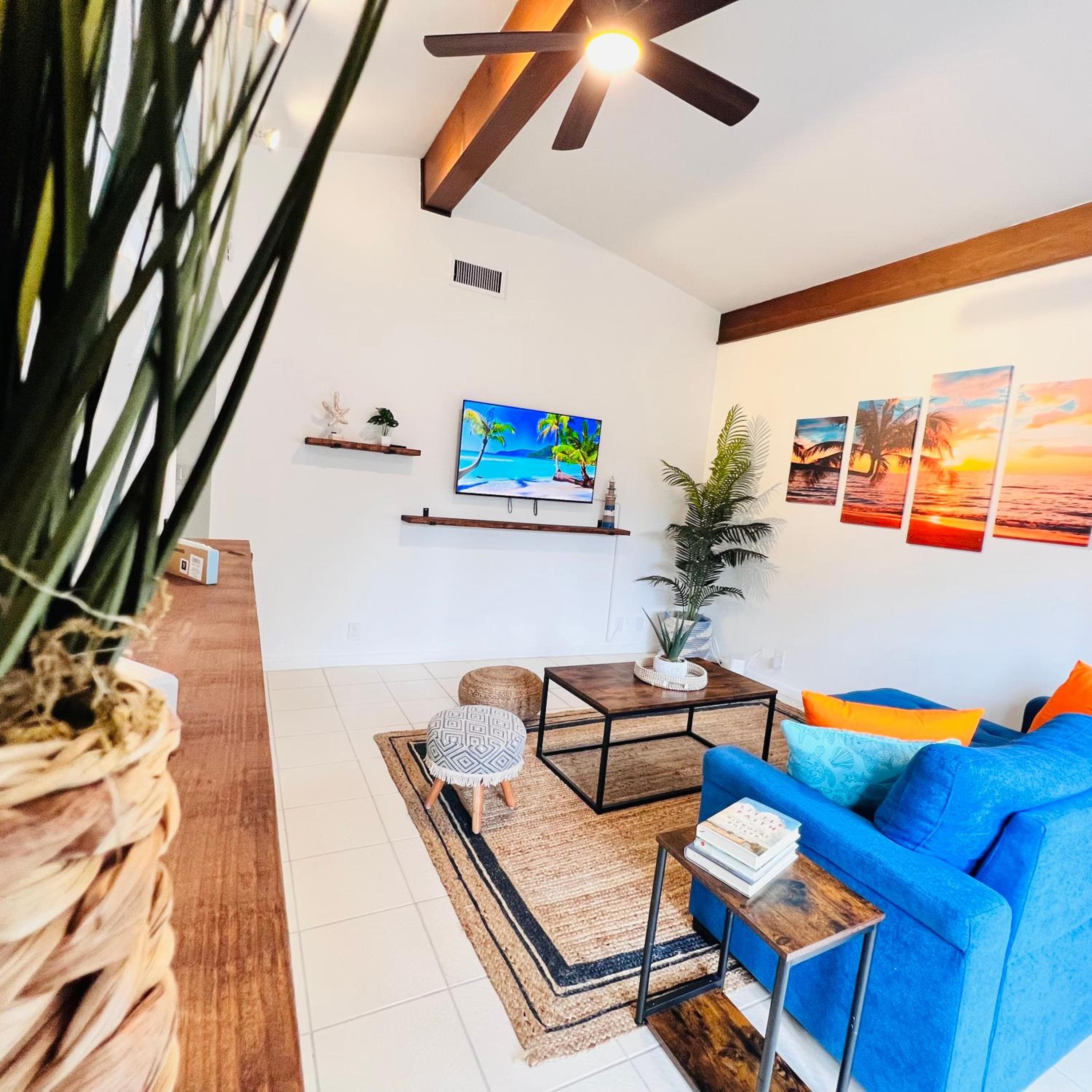 CocoBay 2BR Condos Near Beach, Galleria Mall, Wilton Manors, Cruise Port, Fort Lauderdale, photo 2
