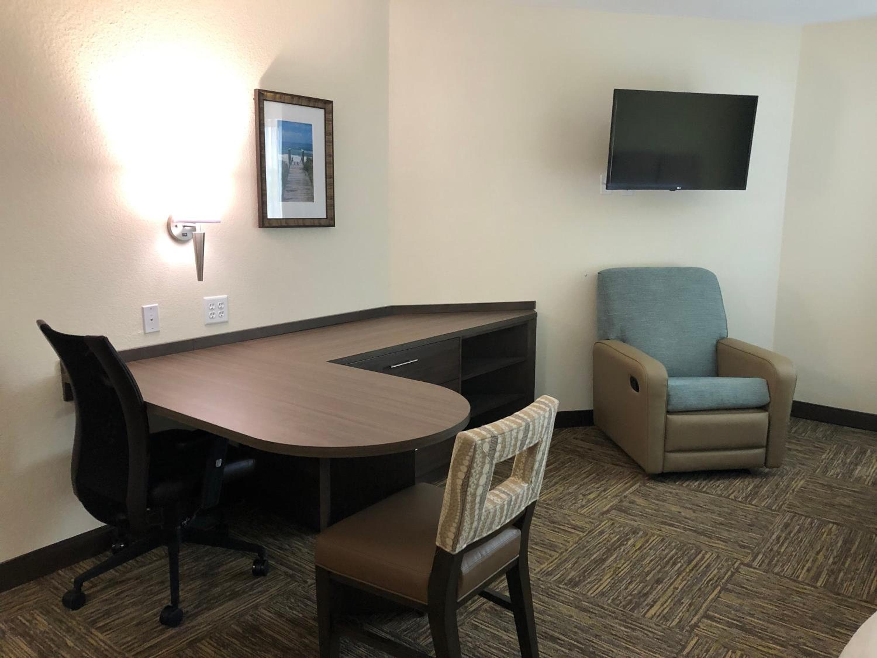 Candlewood Suites - Panama City Beach Pier Park by IHG, Panama City Beach, photo 5
