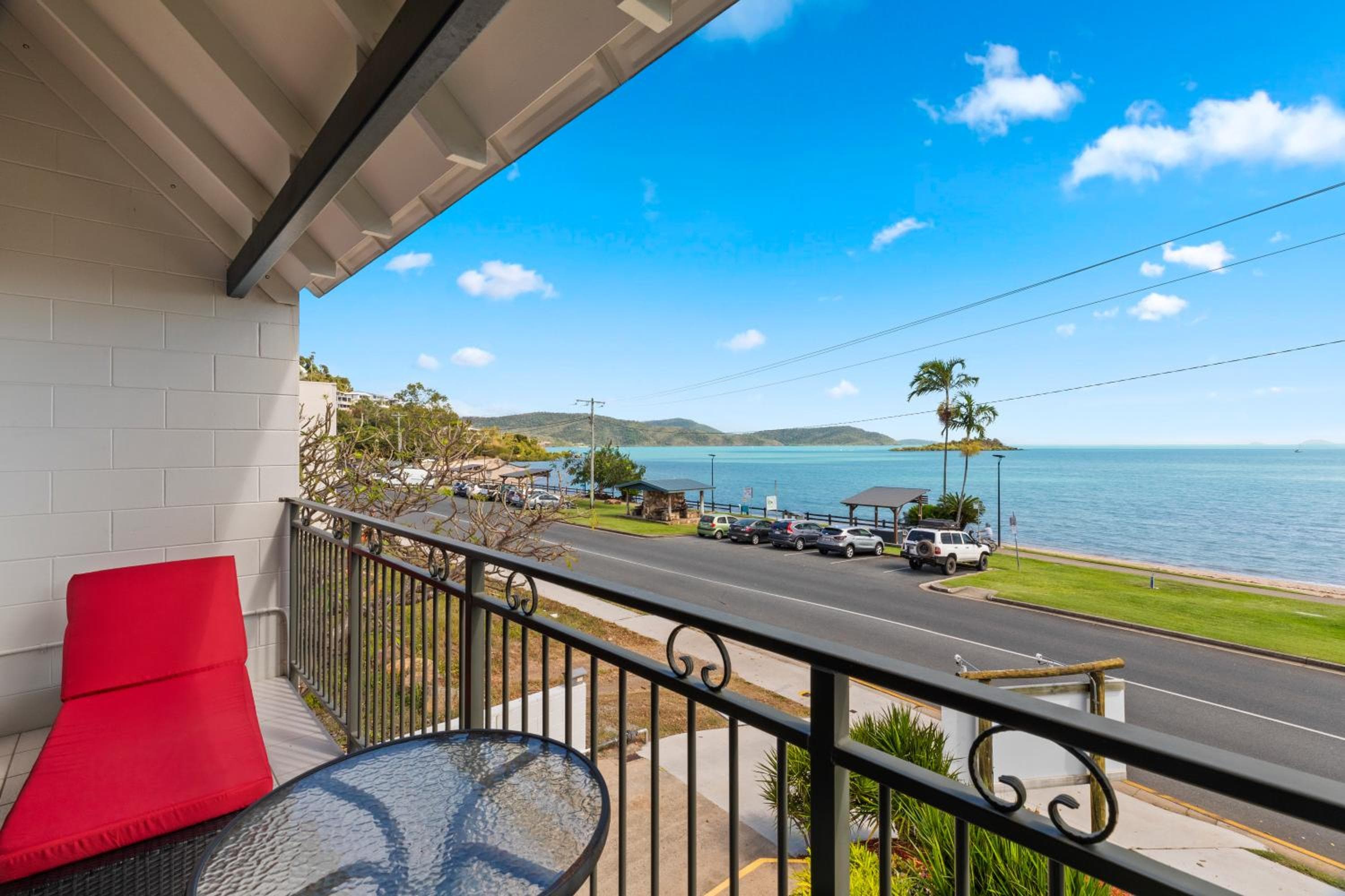 Whitsunday Waterfront Apartments, Airlie Beach, photo 6