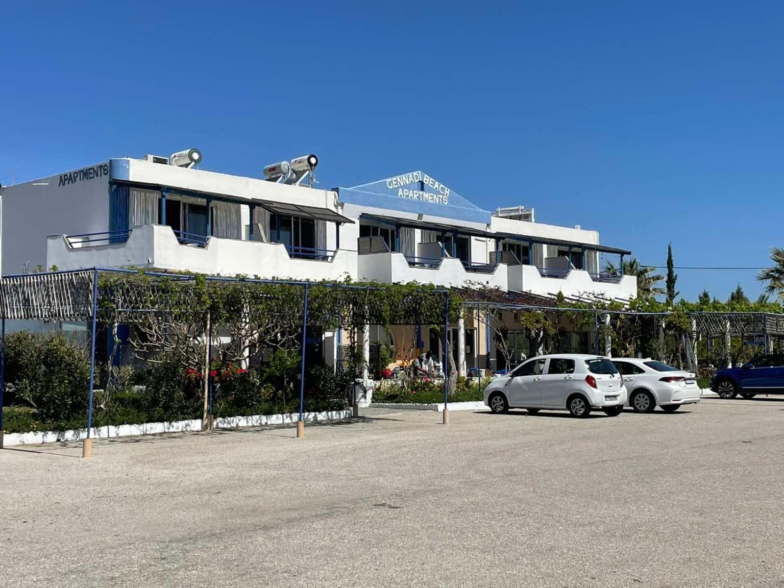 Gennadi Beach Apartments, Gennadi