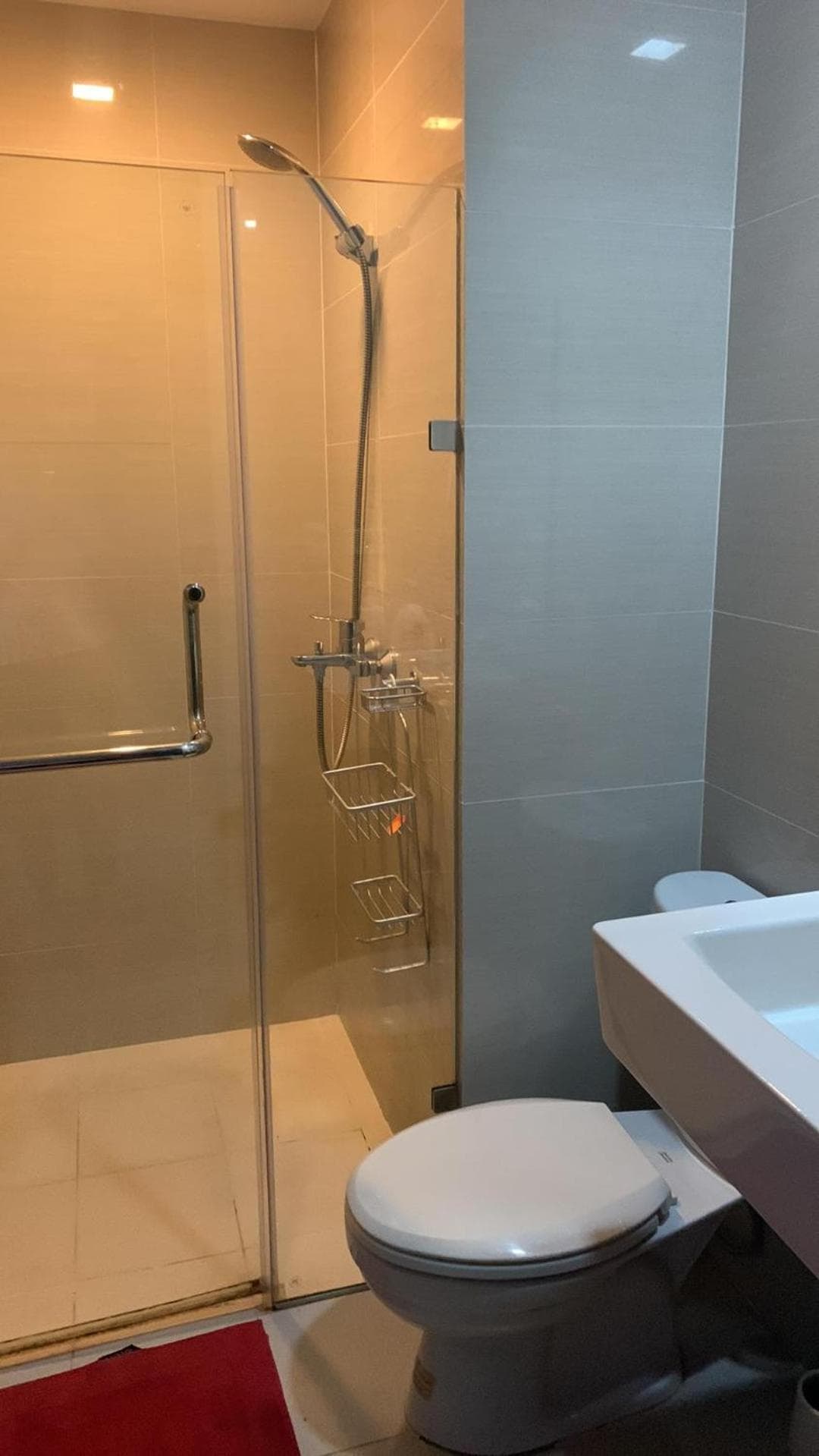 81 Newport Boulevard Cluster 4 - 8F across NAIA Airport, Terminal 3, Manila, photo 6