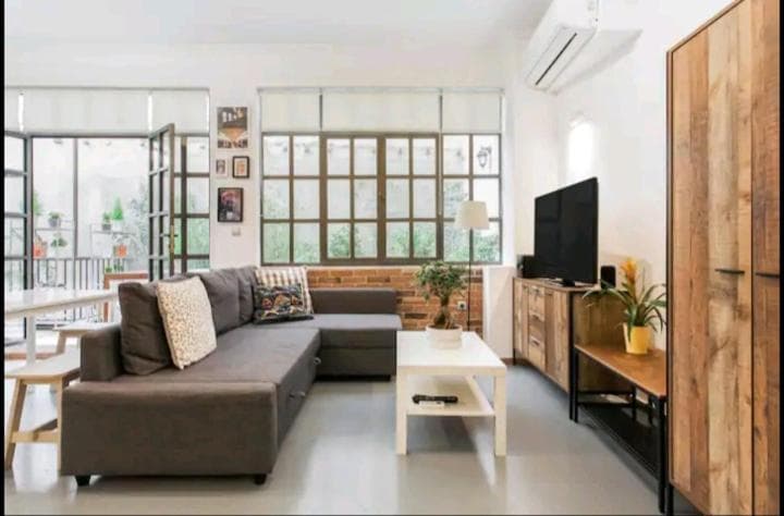 Fashionable Base in Central Athens in the Old Tailor Factory, Athens, photo 5