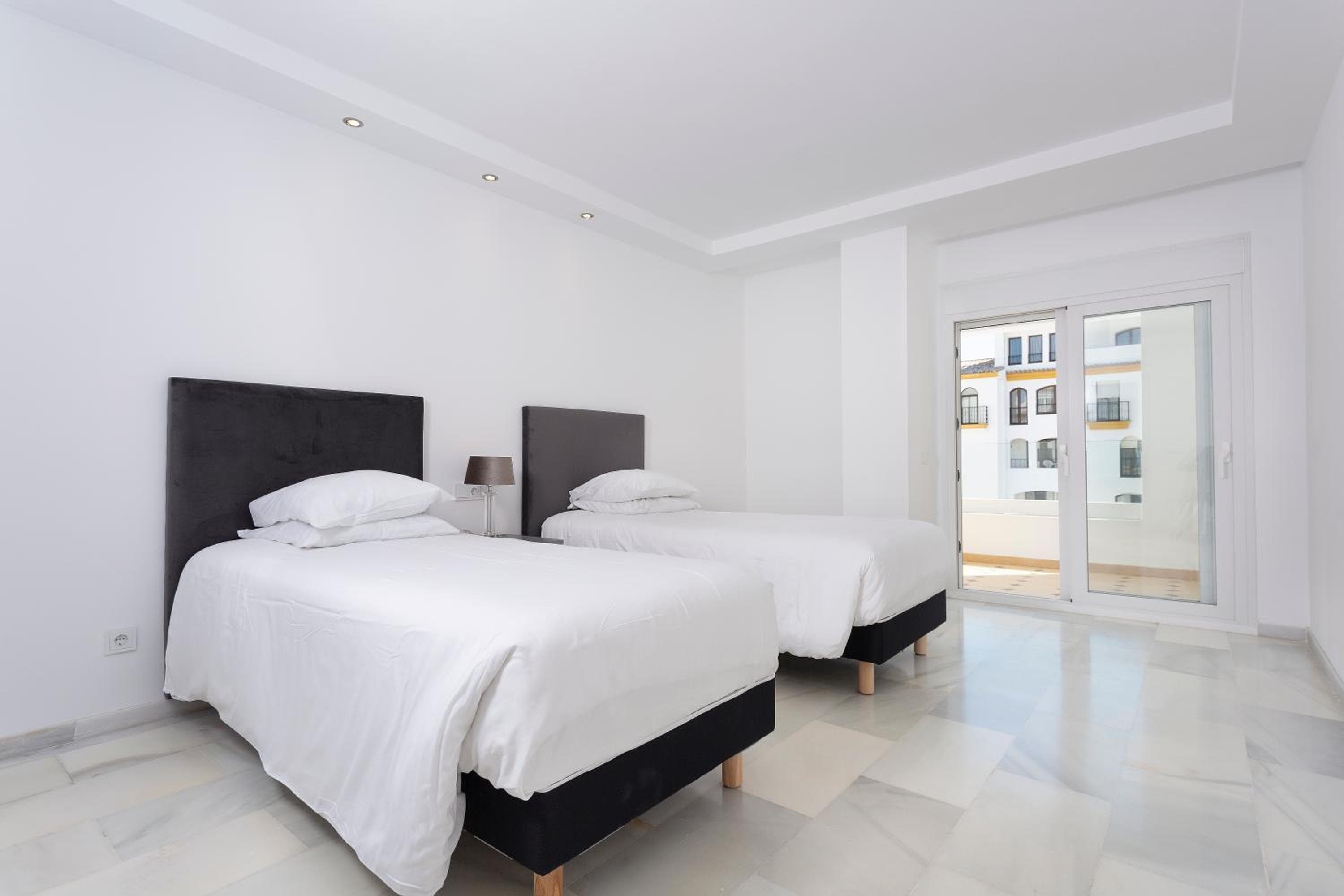 B51 Executive Flats Marbella, Marbella, photo 5