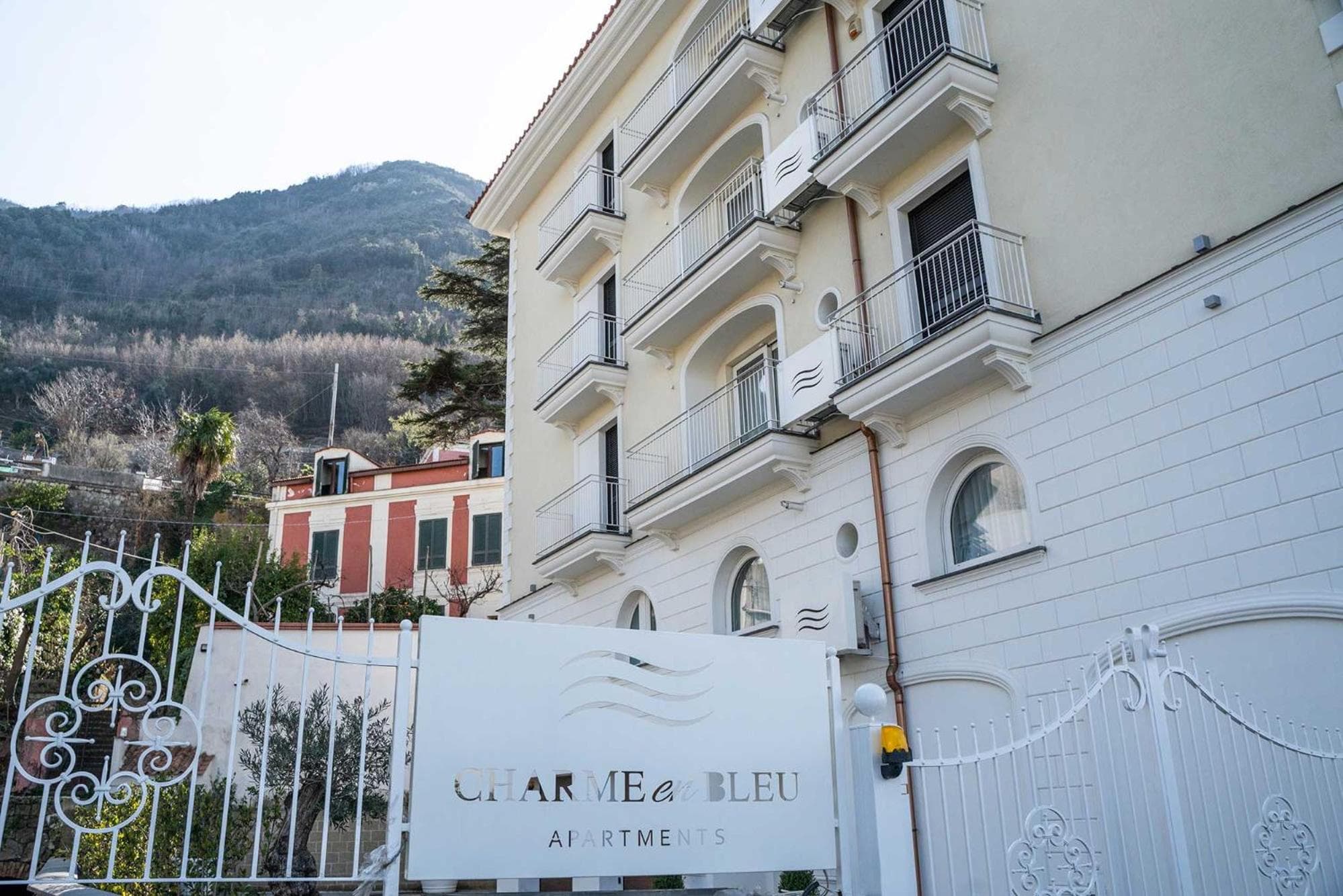 Charme en Bleu, Castellammare di Stabia