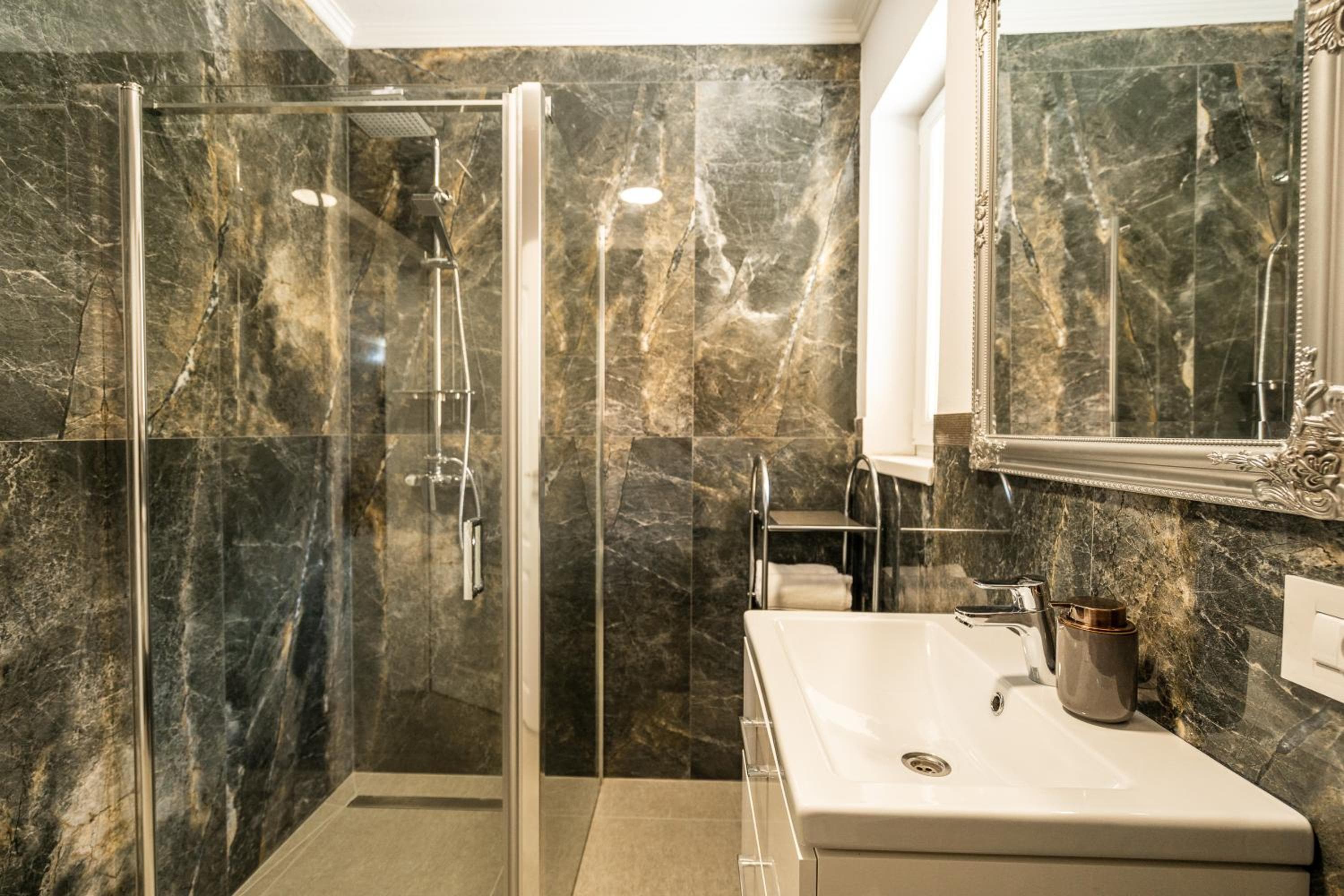 Armada Aparthotel, Alba Iulia, photo 3