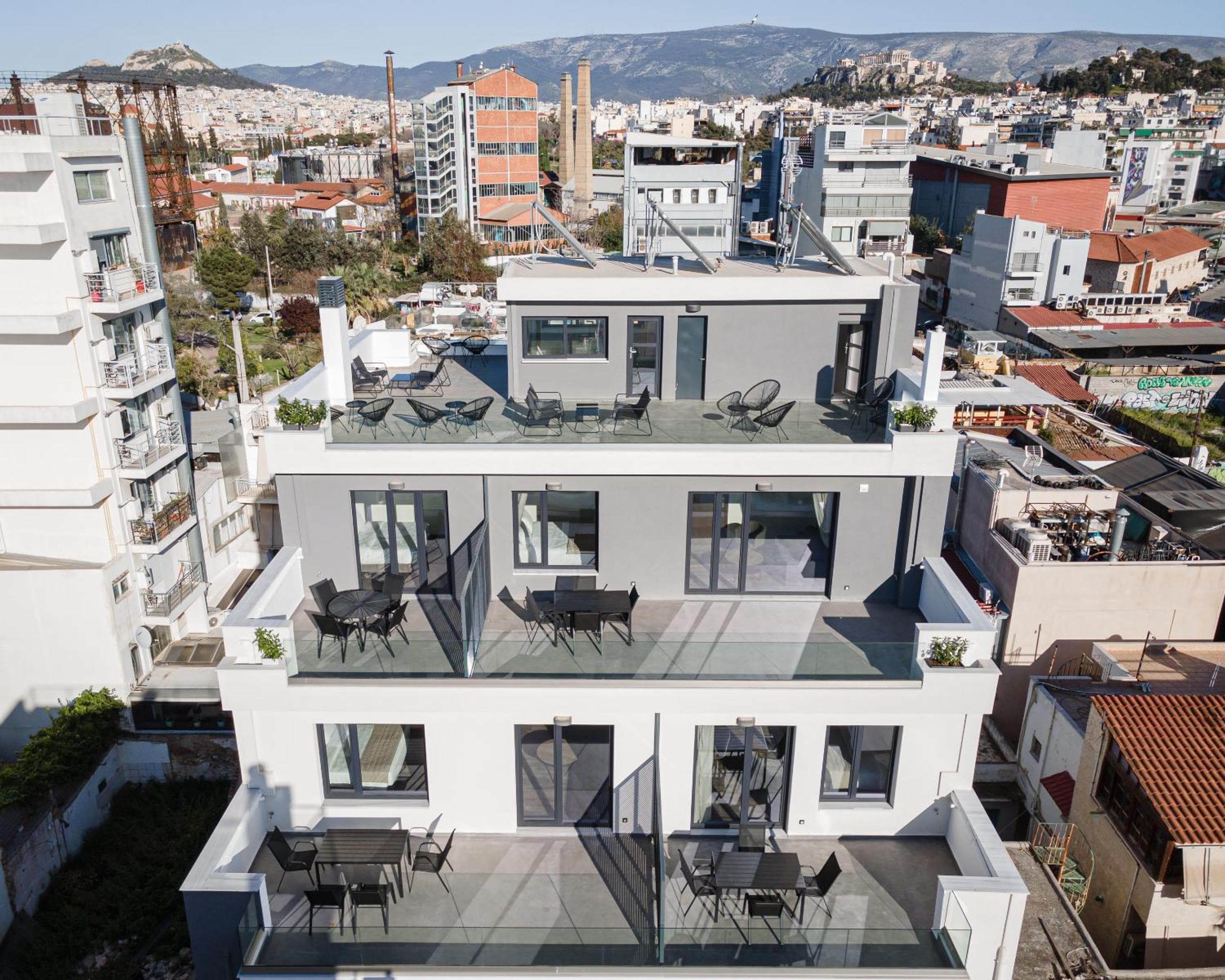 Athenian Spirit, Athens