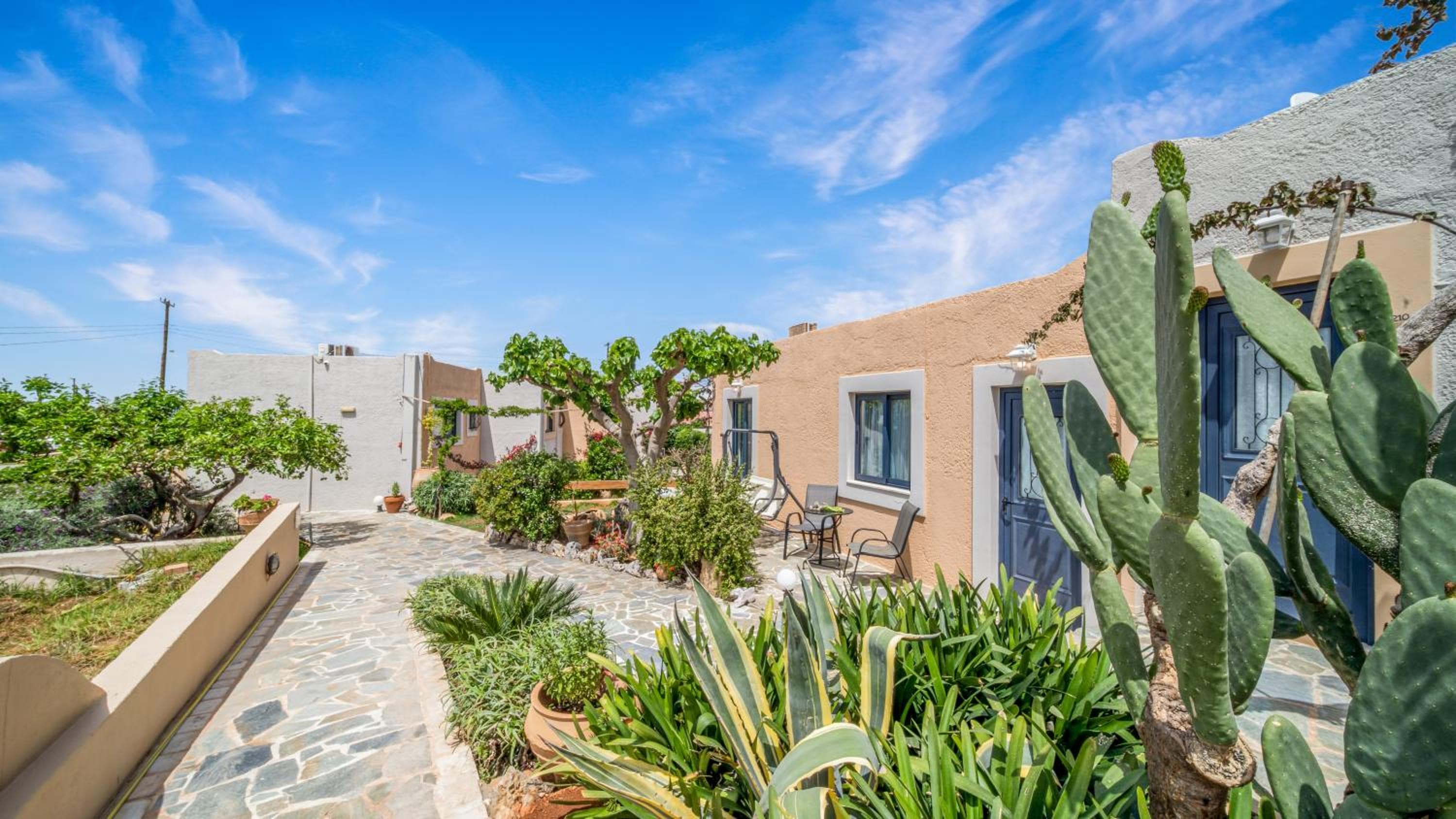 Golden Bay Apartments-Garden Haven, Malia, photo 2