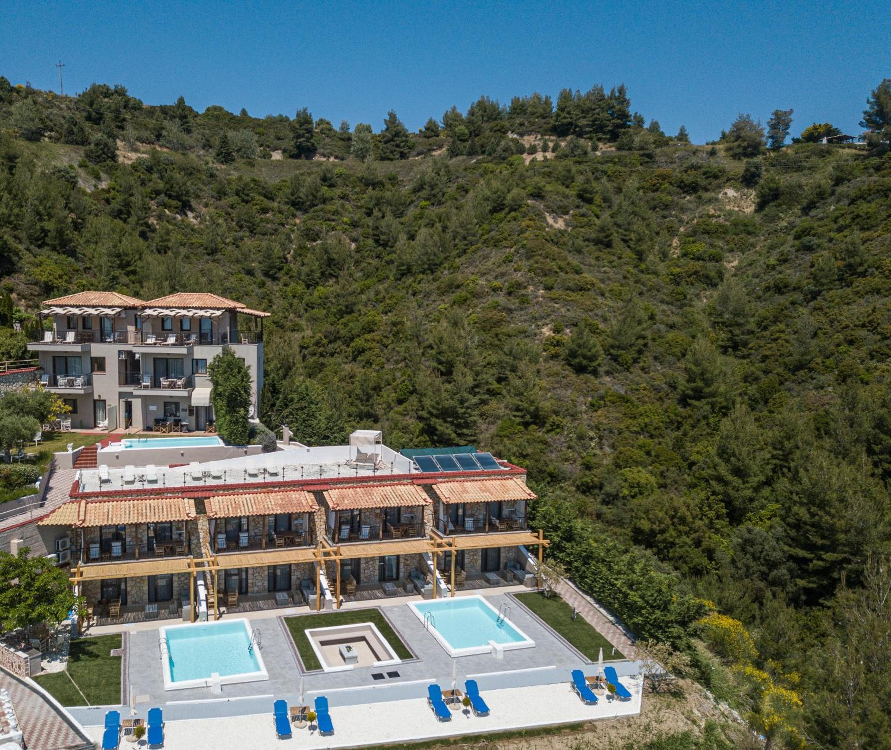 Koumaros Aparthotel, Agia Paraskevi