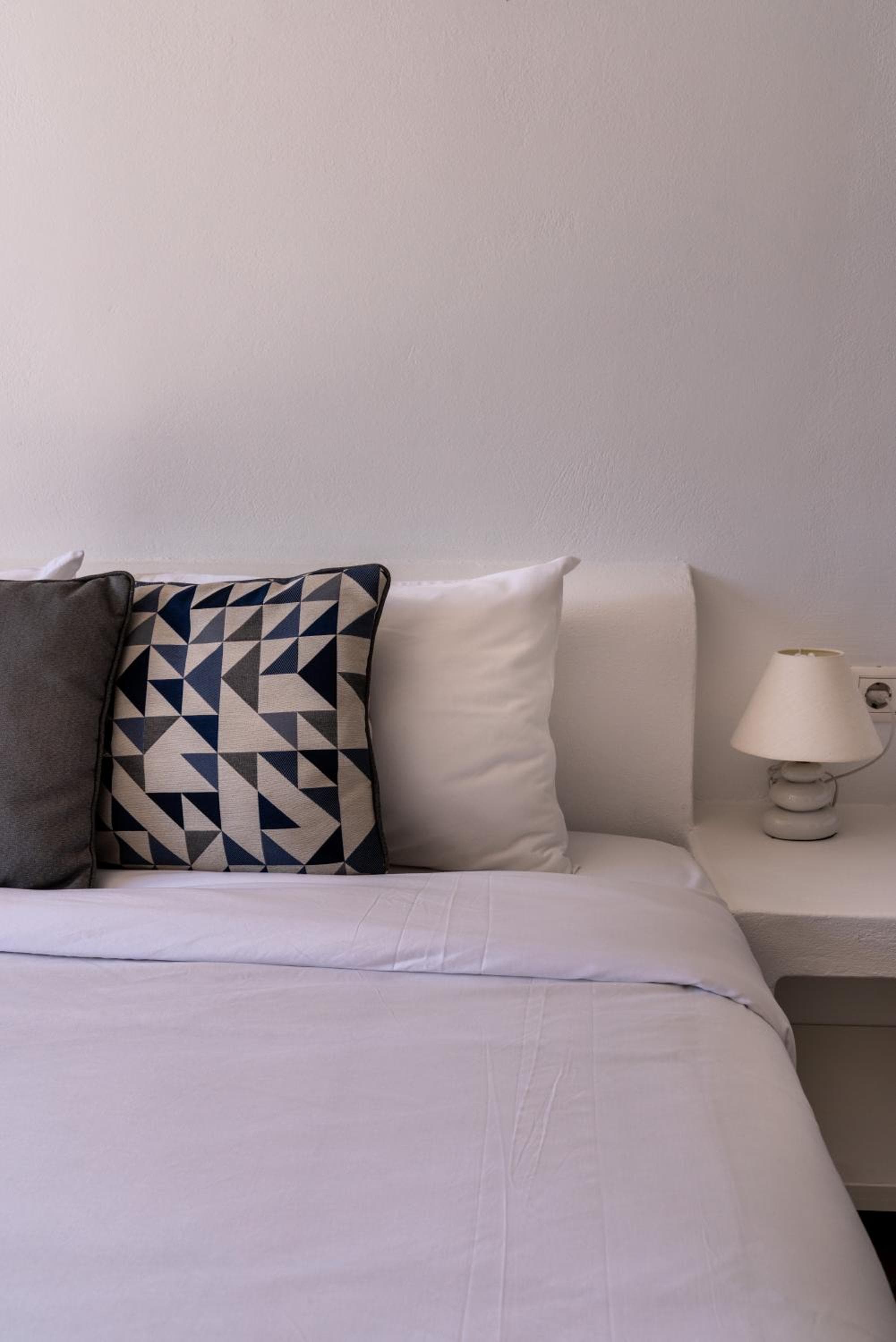 Anamnesis City Spa, Fira