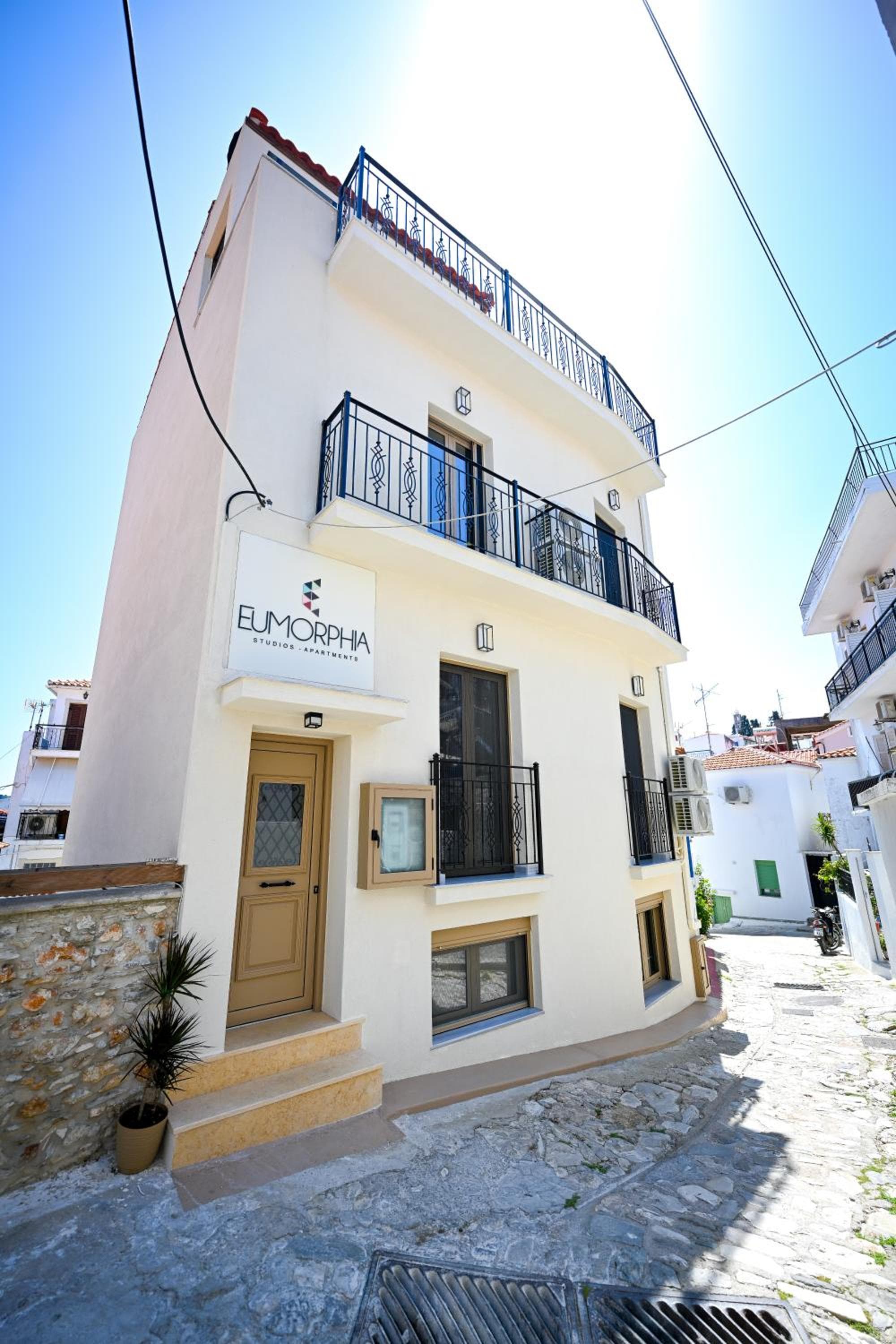 Eumorphia Studios & Apartments, Skiathos Town