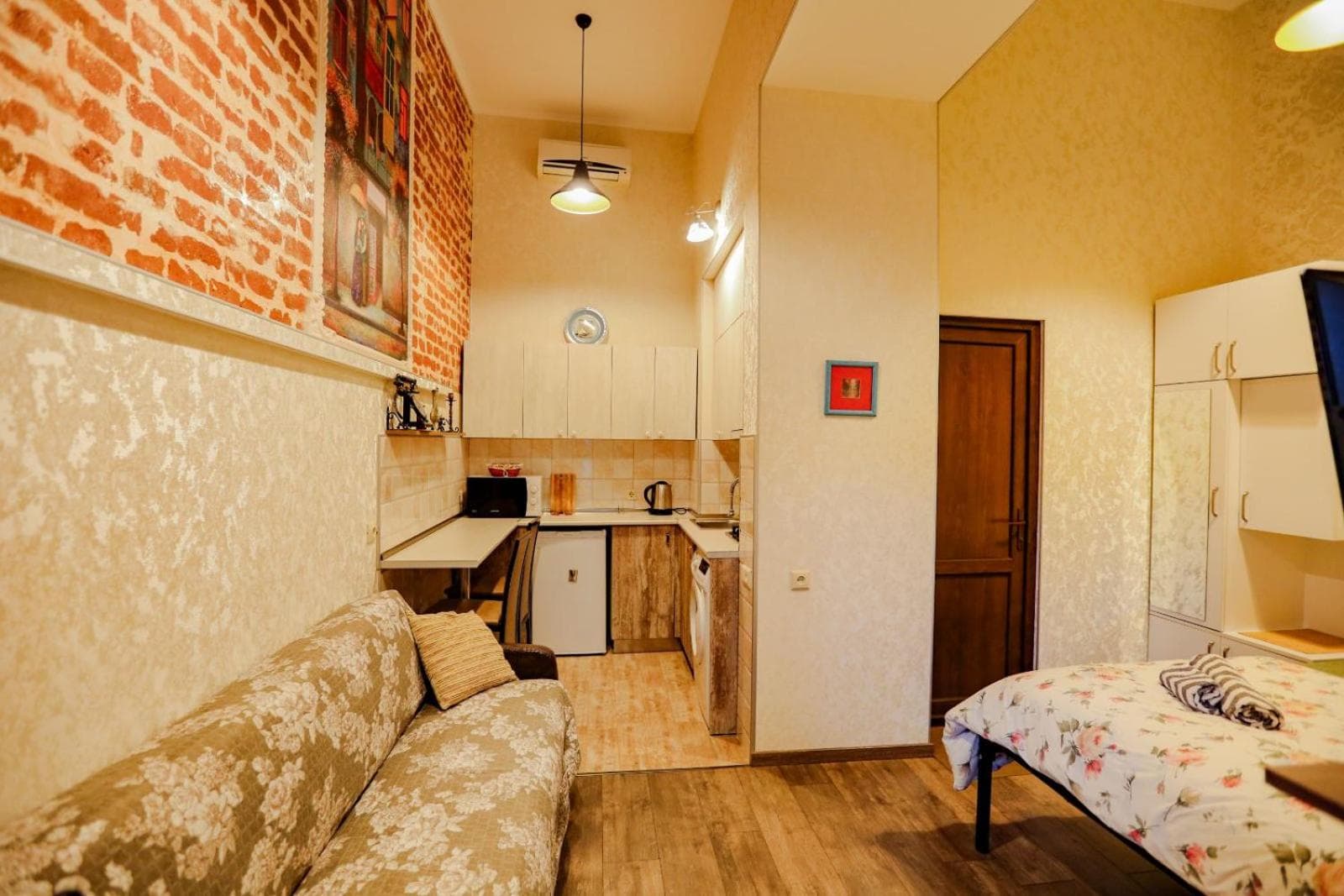 Luky apartment on Rustaveli Ave., Tbilisi City, photo 4