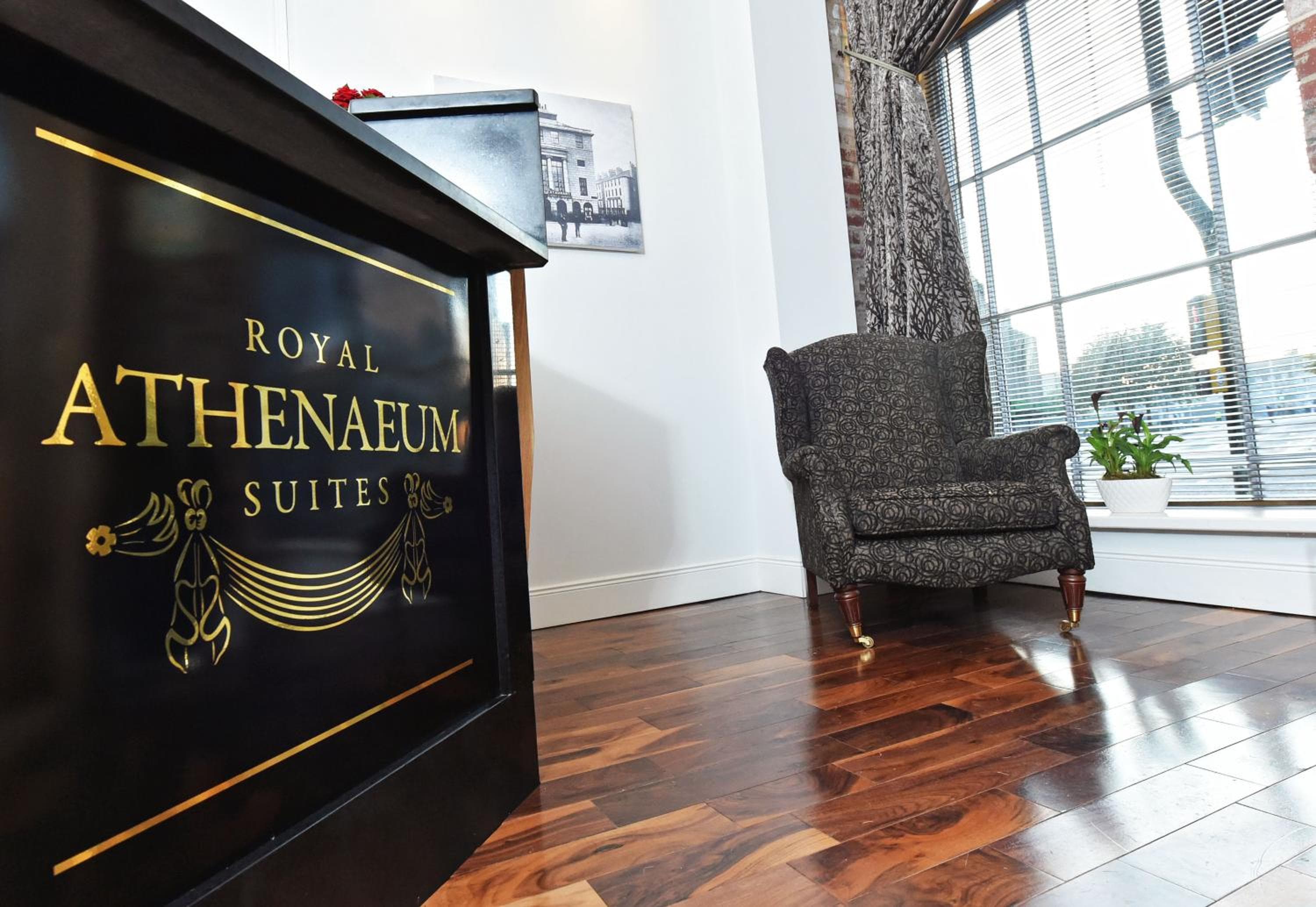Royal Athenaeum Suites, Aberdeen, photo 6
