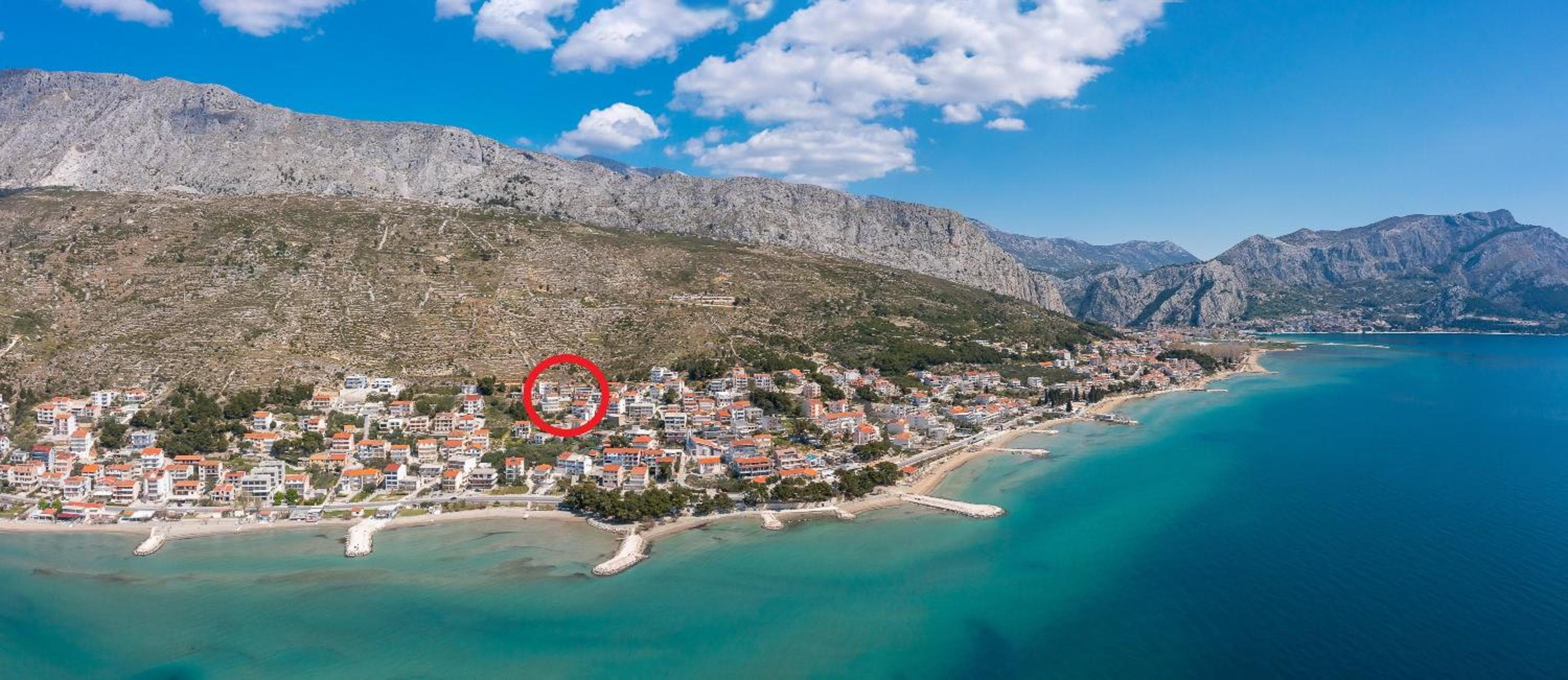 Azra Apartments, Duće