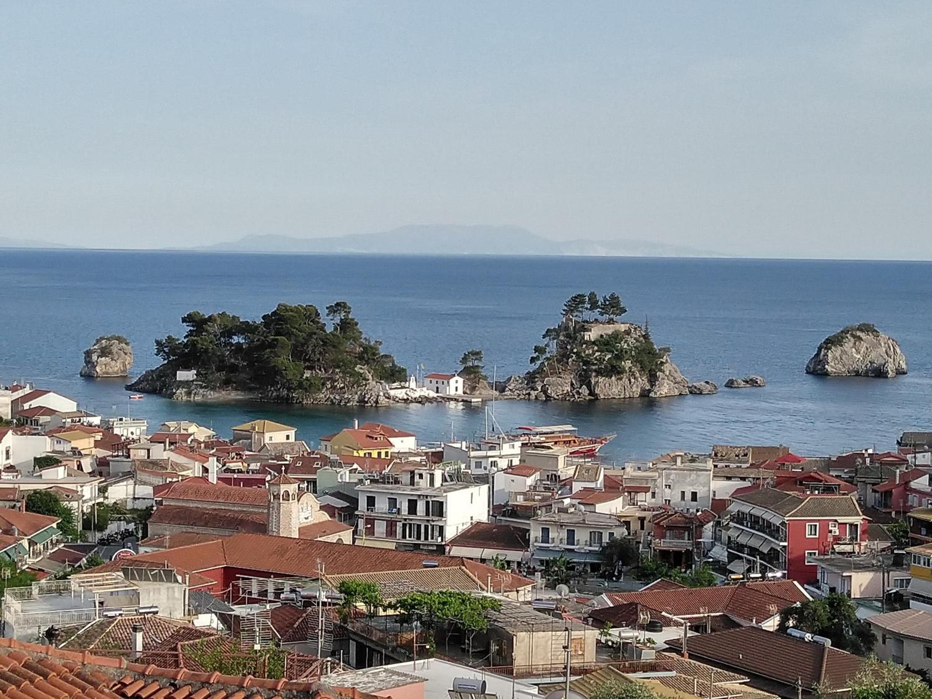 Studios Spiros Parga, Parga