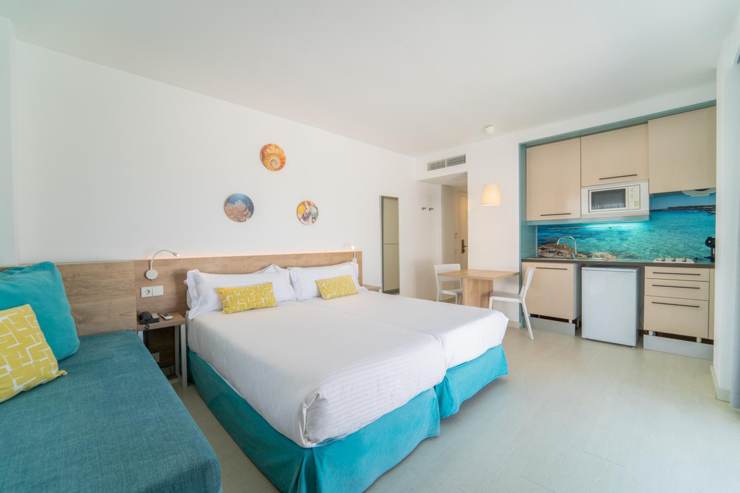 Apartamentos Caprice Tamarindos, Port d'Alcudia, photo 2