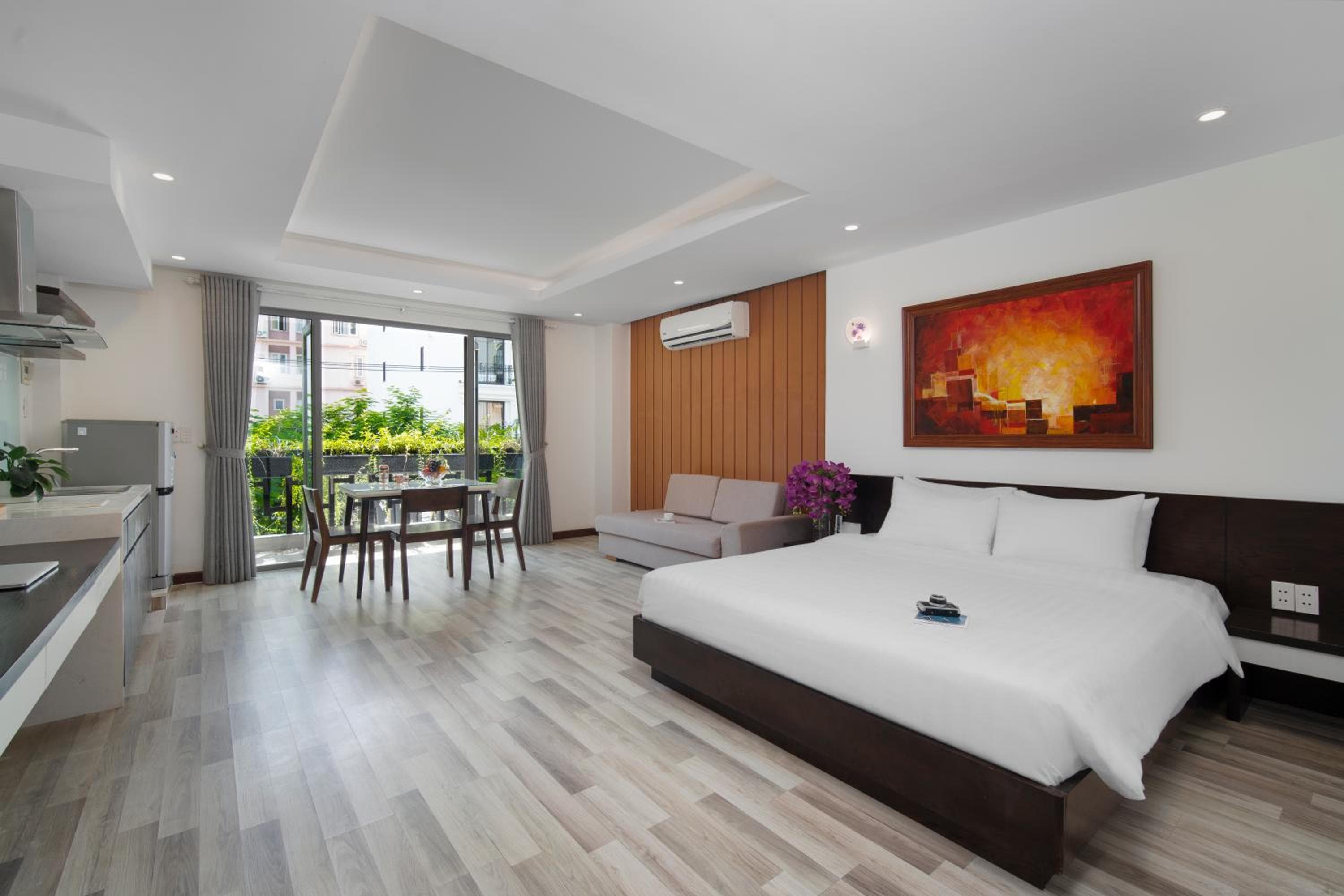 AOA Danang Beach Hotel, Da Nang, photo 2