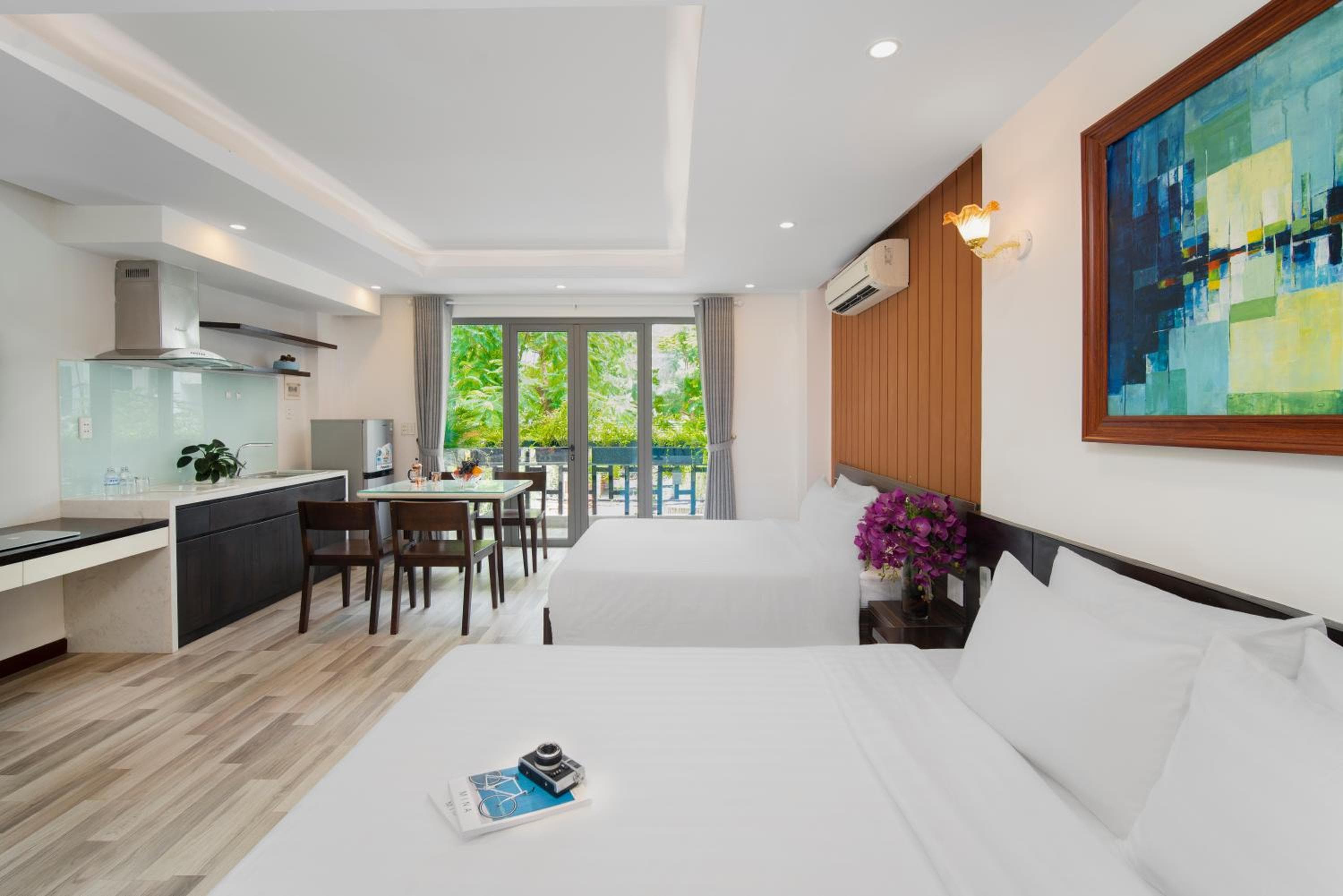 AOA Danang Beach Hotel, Da Nang, photo 4